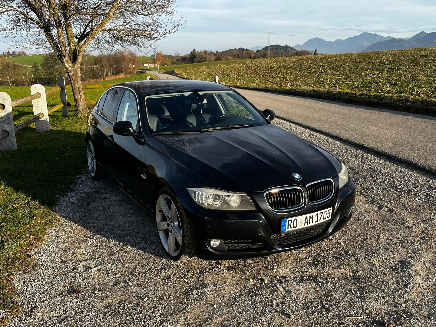 BMW 335 3er Diesel 335d DPF Edition Sport Schwarz - 1