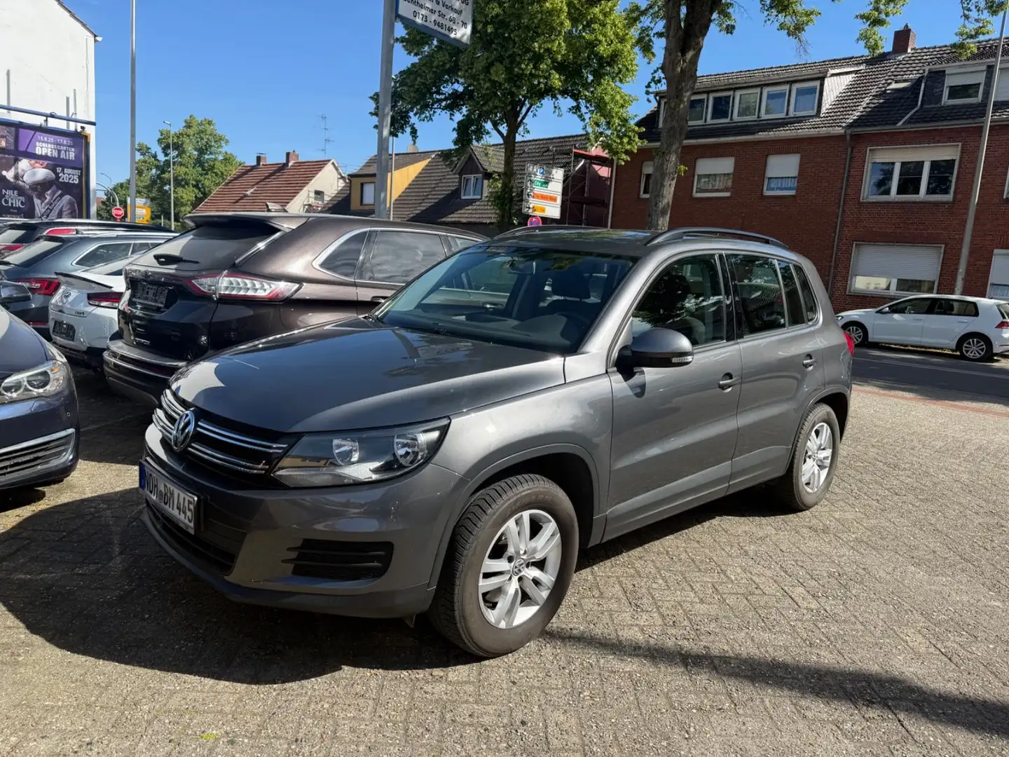 Volkswagen Tiguan BMT*KLIMA*NUR63TKM*** Grau - 1