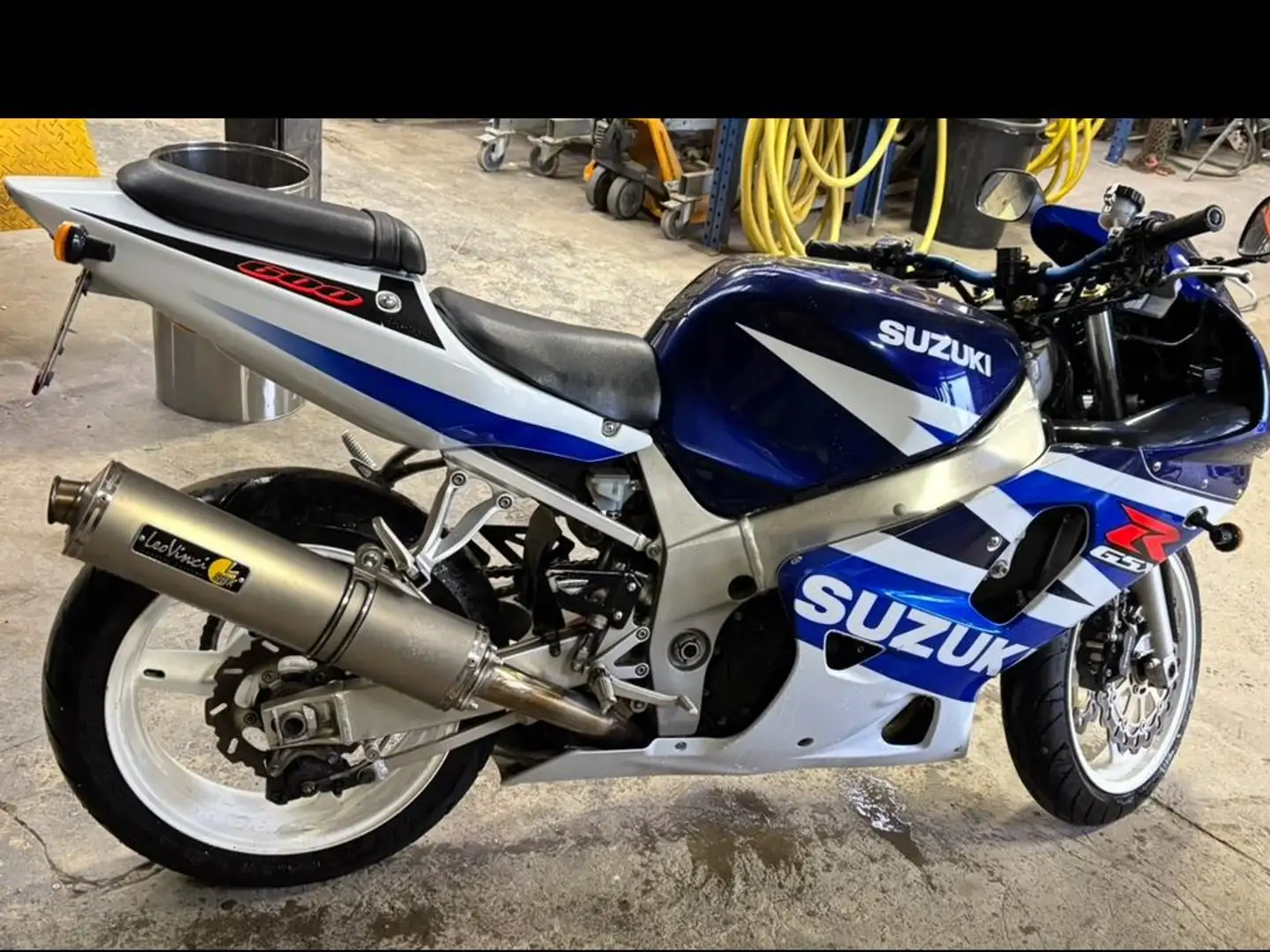 Suzuki GSX-R 600 Blue - 2