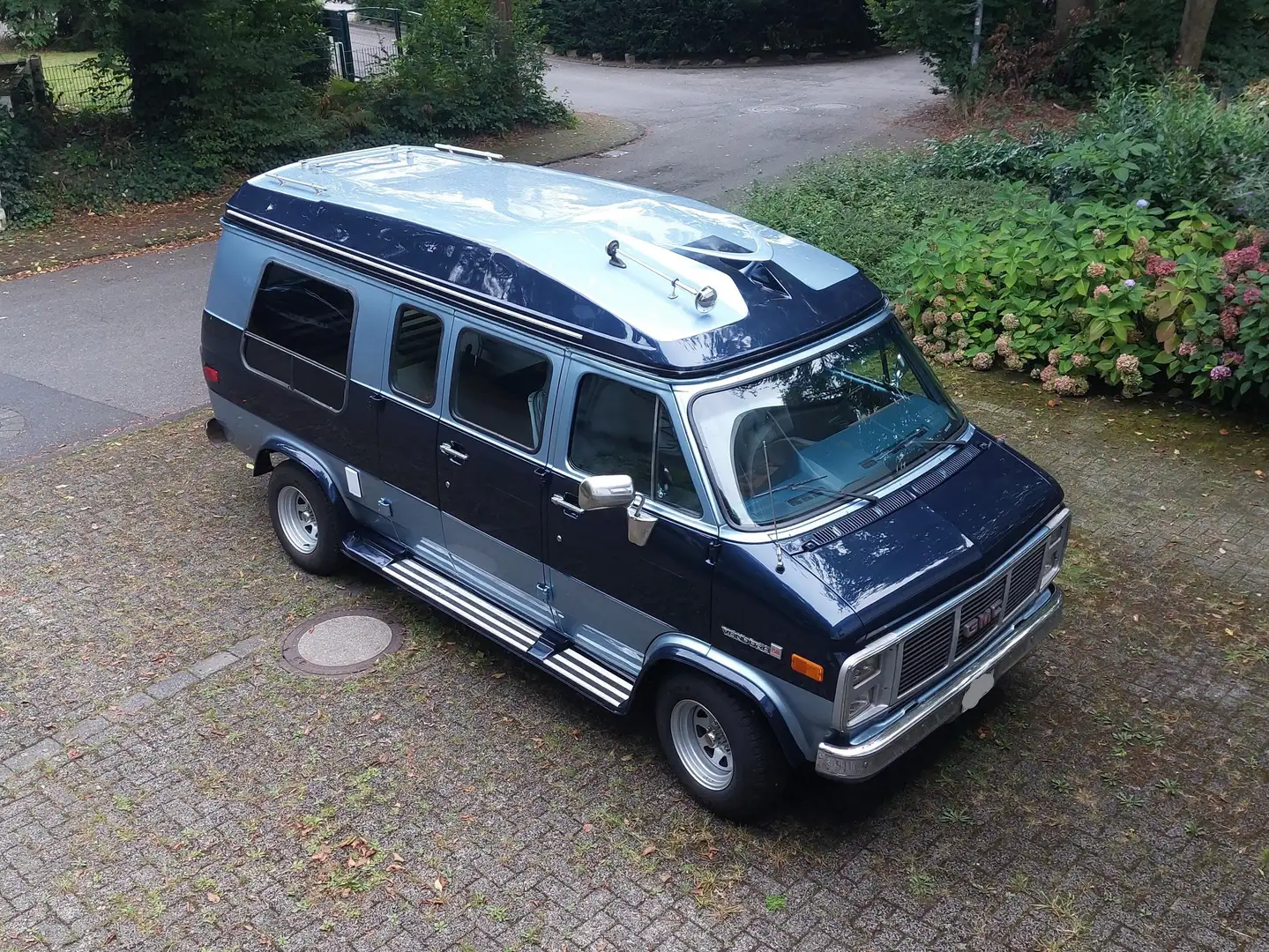 GMC Vandura Blau - 2