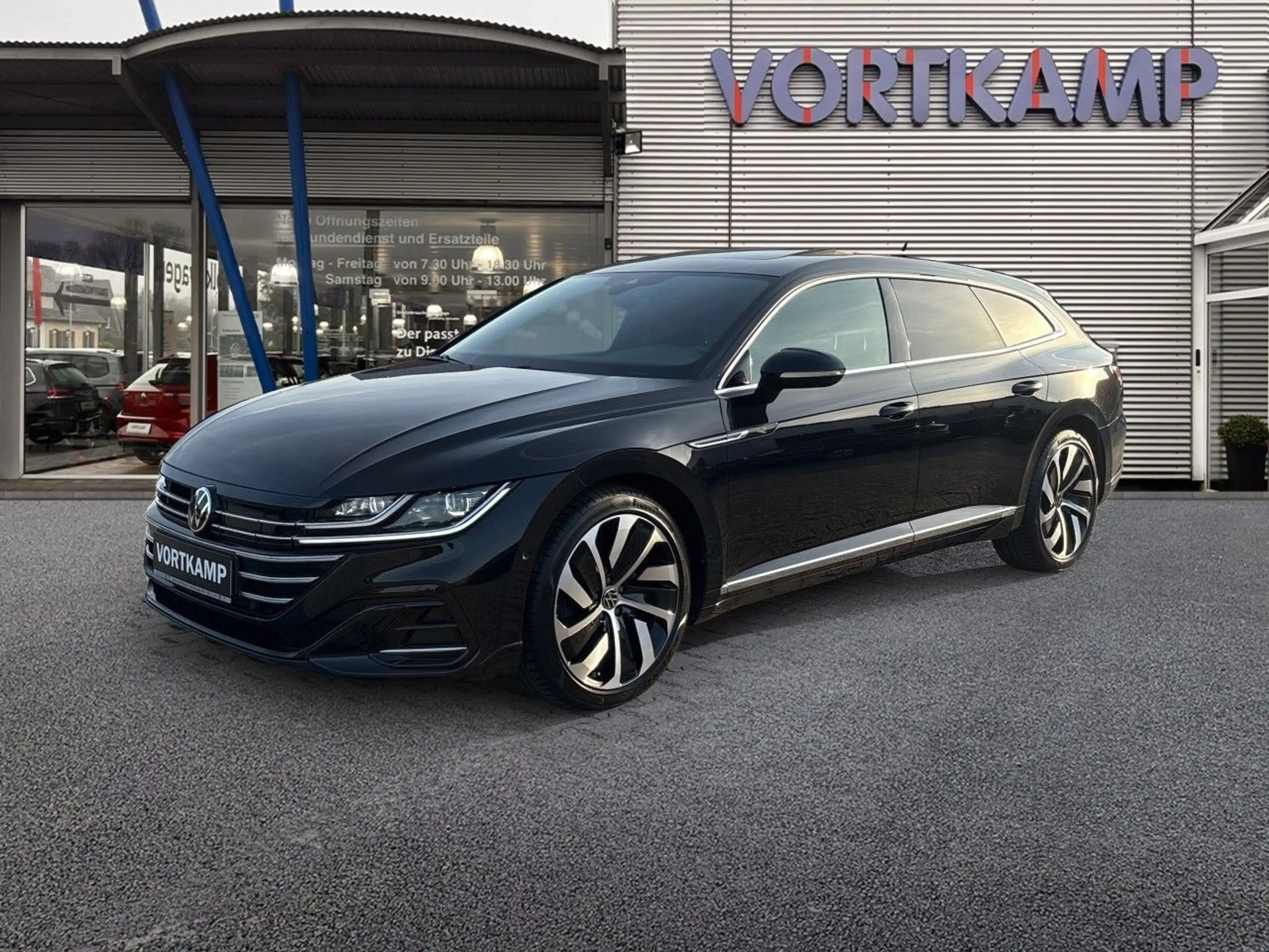 Volkswagen Arteon R-Line eHybrid AHK PANO