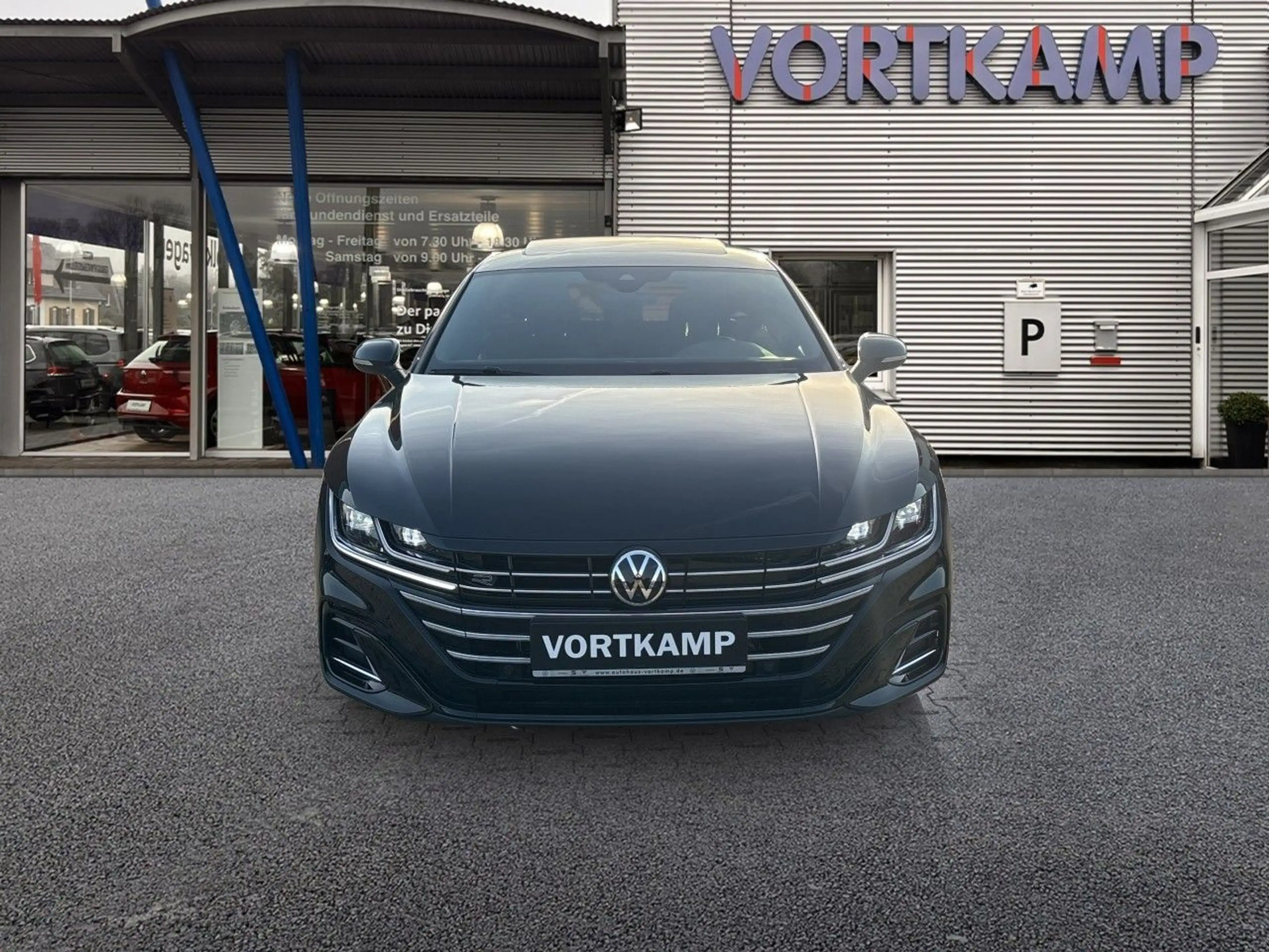 Volkswagen Arteon R-Line eHybrid AHK PANO — photo 2