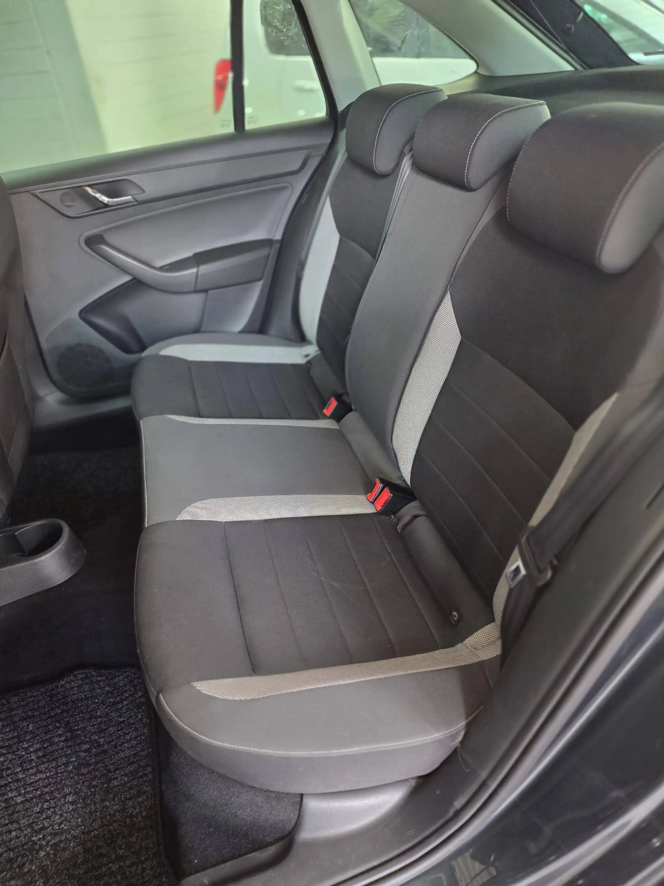 Skoda Rapid/Spaceback Ambition — photo 15