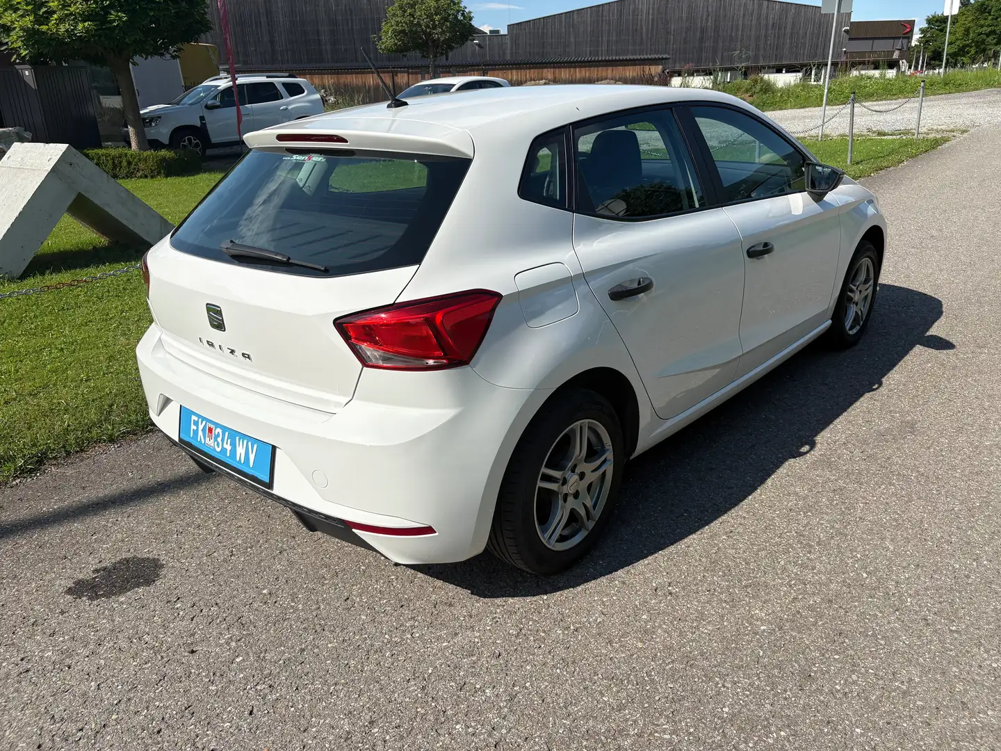 SEAT Ibiza Ibiza 1,0 Reference Reference Weiß - 2