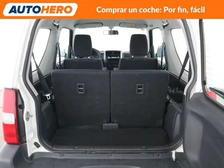 Suzuki Jimny 2017, foto 18