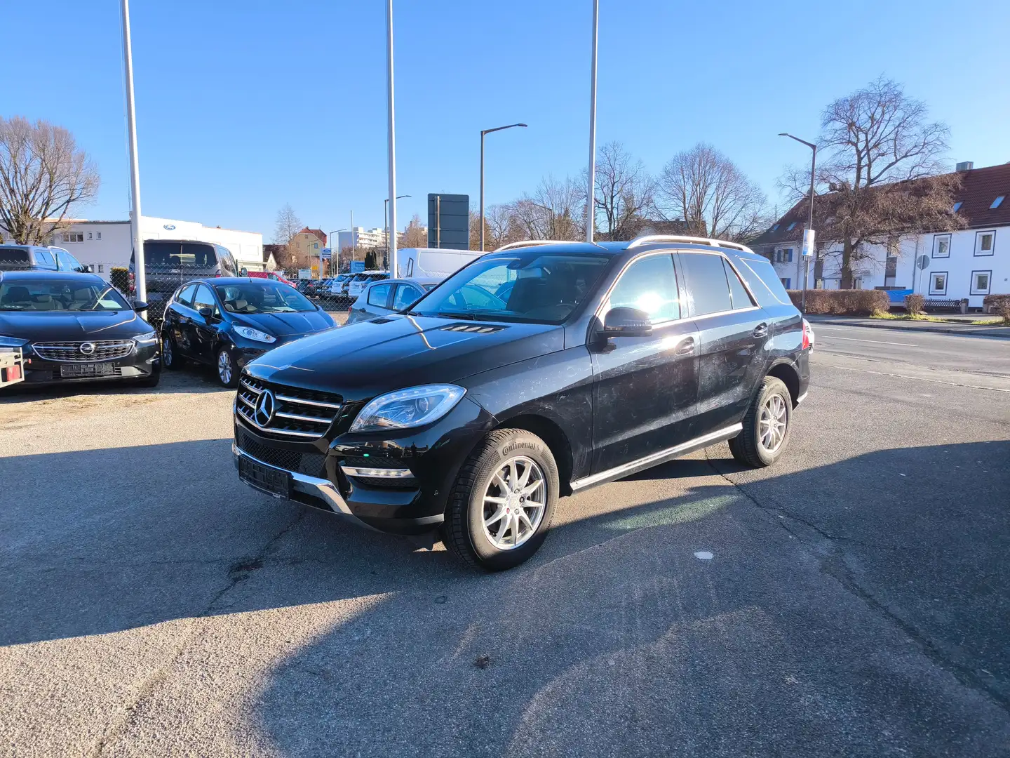 Mercedes-Benz ML 350 ML 350 CDI BlueTec (166.024) AHK BComp Noir - 1