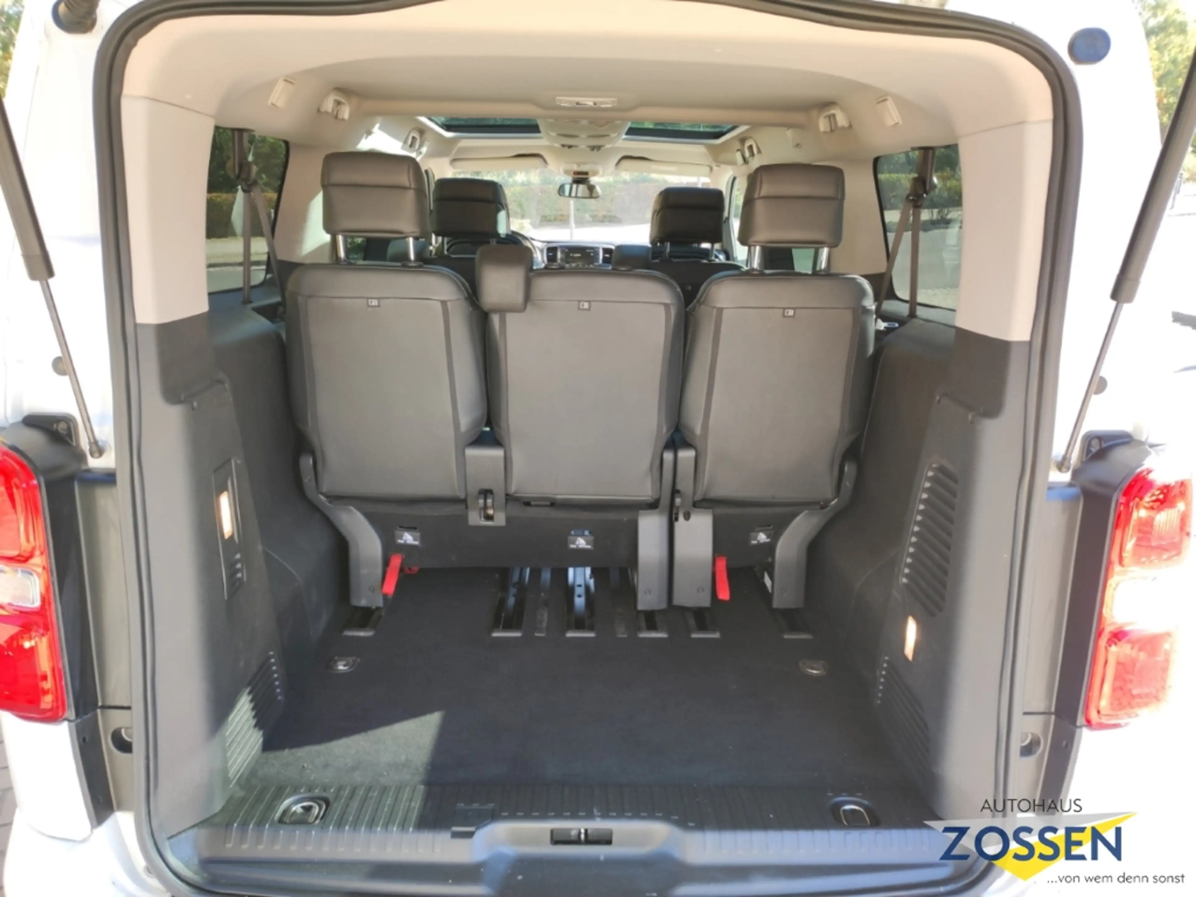 Opel Zafira Life XL+Panorama+7 Sitze+Massage+Leder+Head UP — photo 6