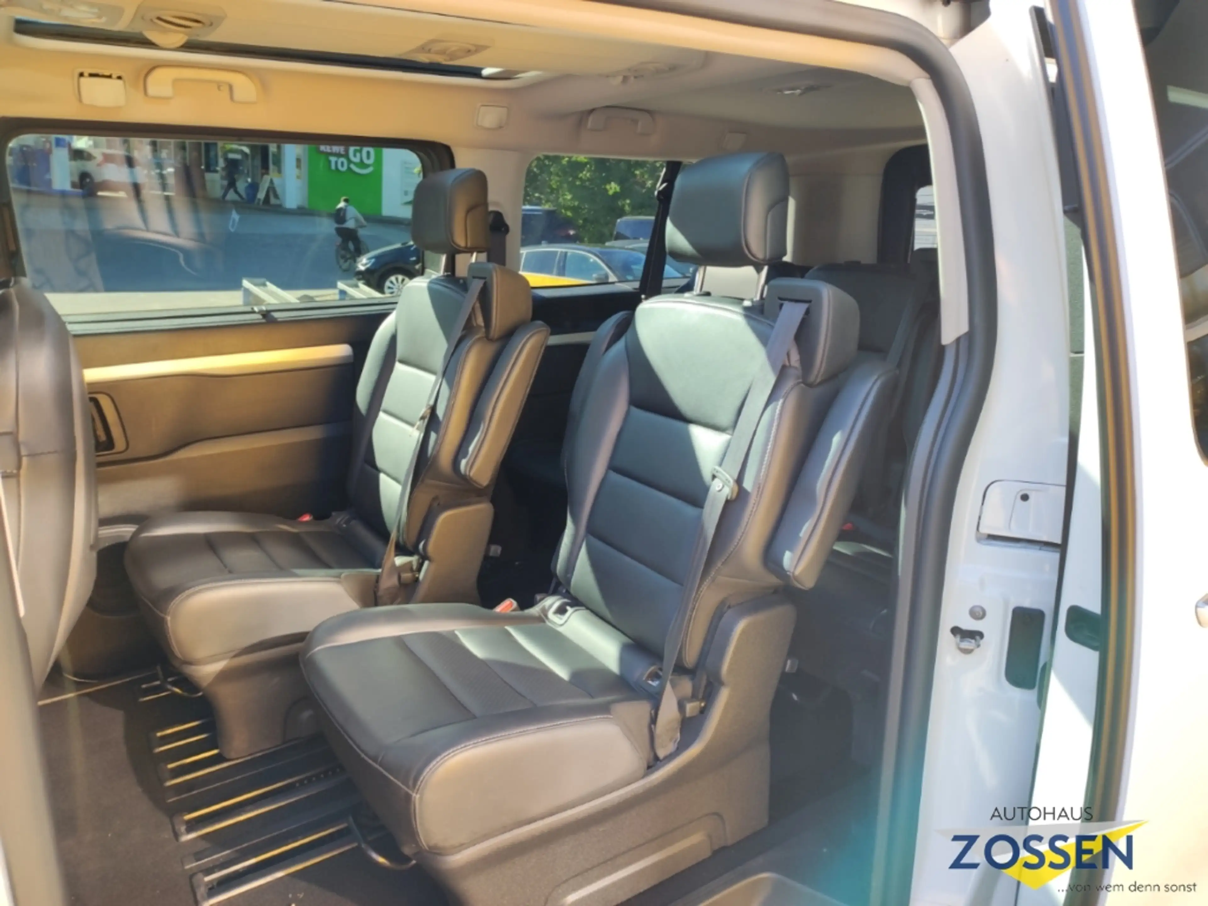 Opel Zafira Life XL+Panorama+7 Sitze+Massage+Leder+Head UP — photo 10