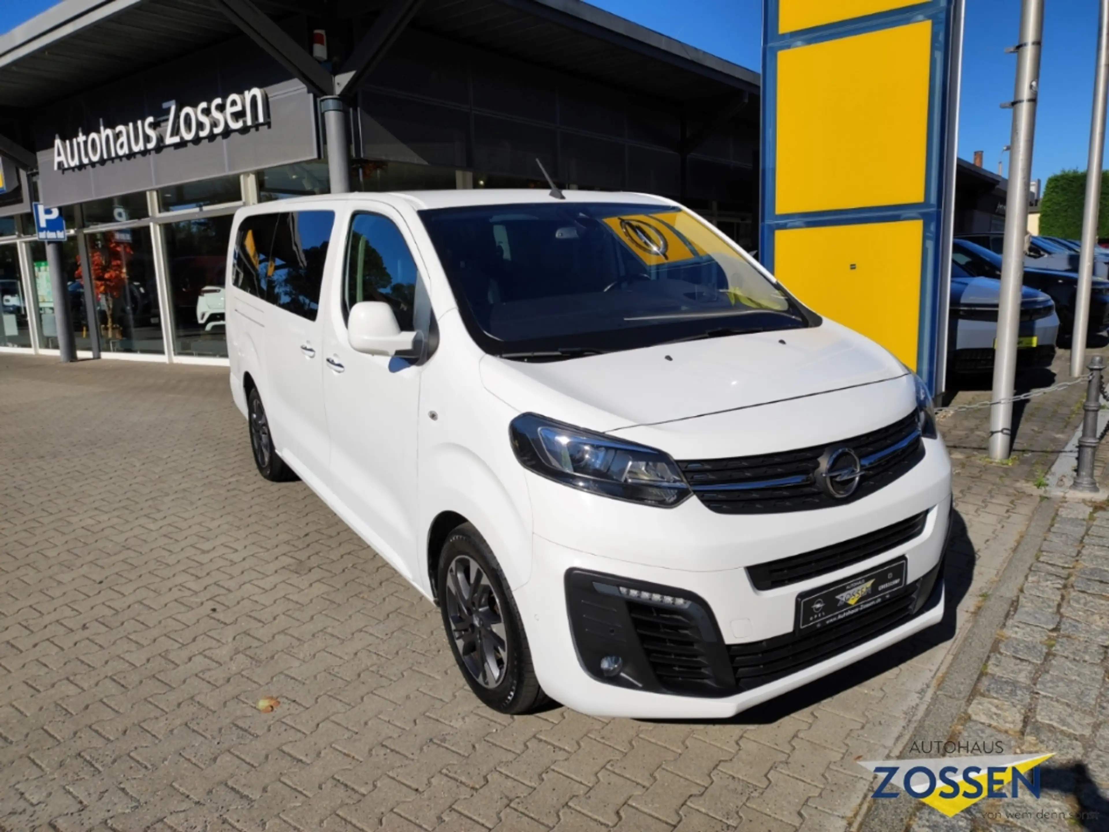 Opel Zafira Life XL+Panorama+7 Sitze+Massage+Leder+Head UP