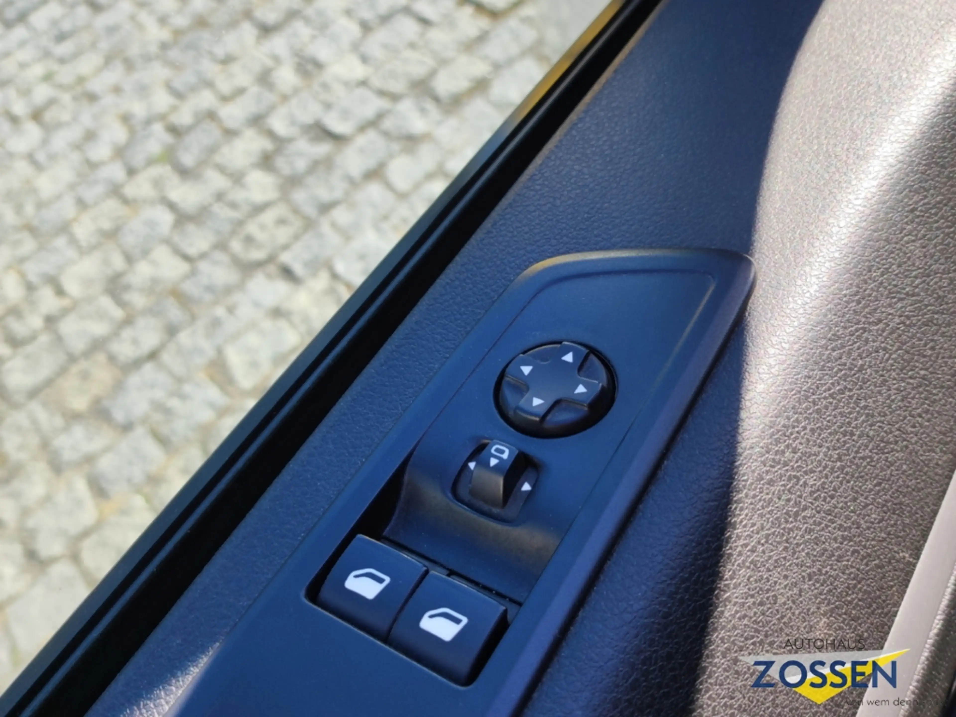 Opel Zafira Life XL+Panorama+7 Sitze+Massage+Leder+Head UP — photo 9