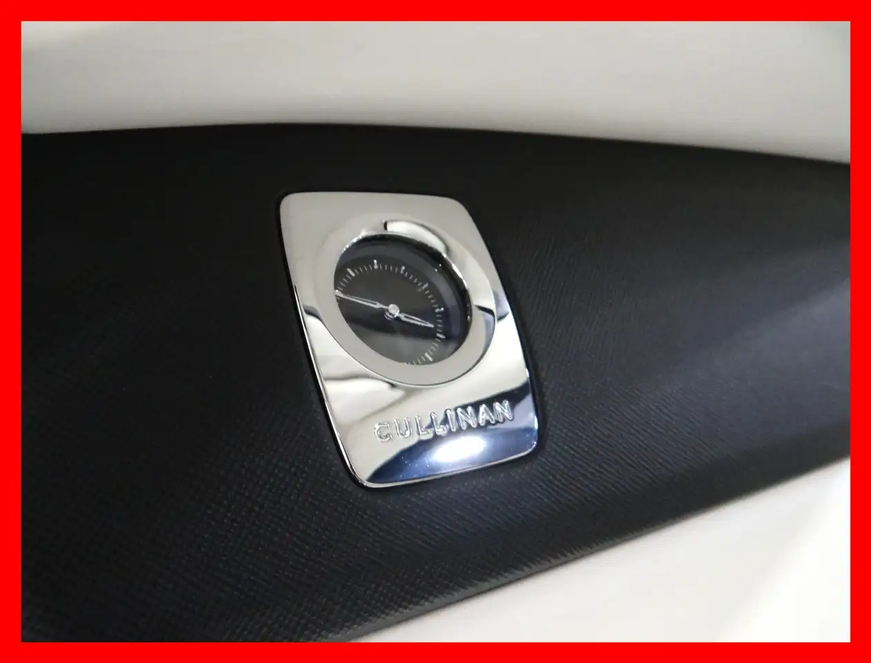 Rolls-Royce Cullinan снимка Rolls-Royce Cullinan