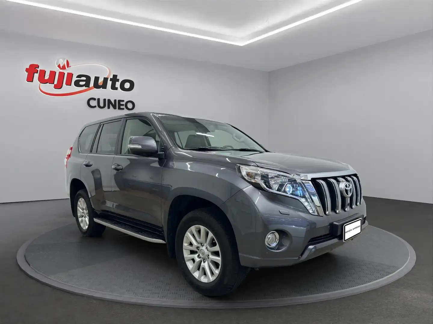 Toyota Land Cruiser Land Cruiser 5p 2.8 d-4d Style auto Gris - 2