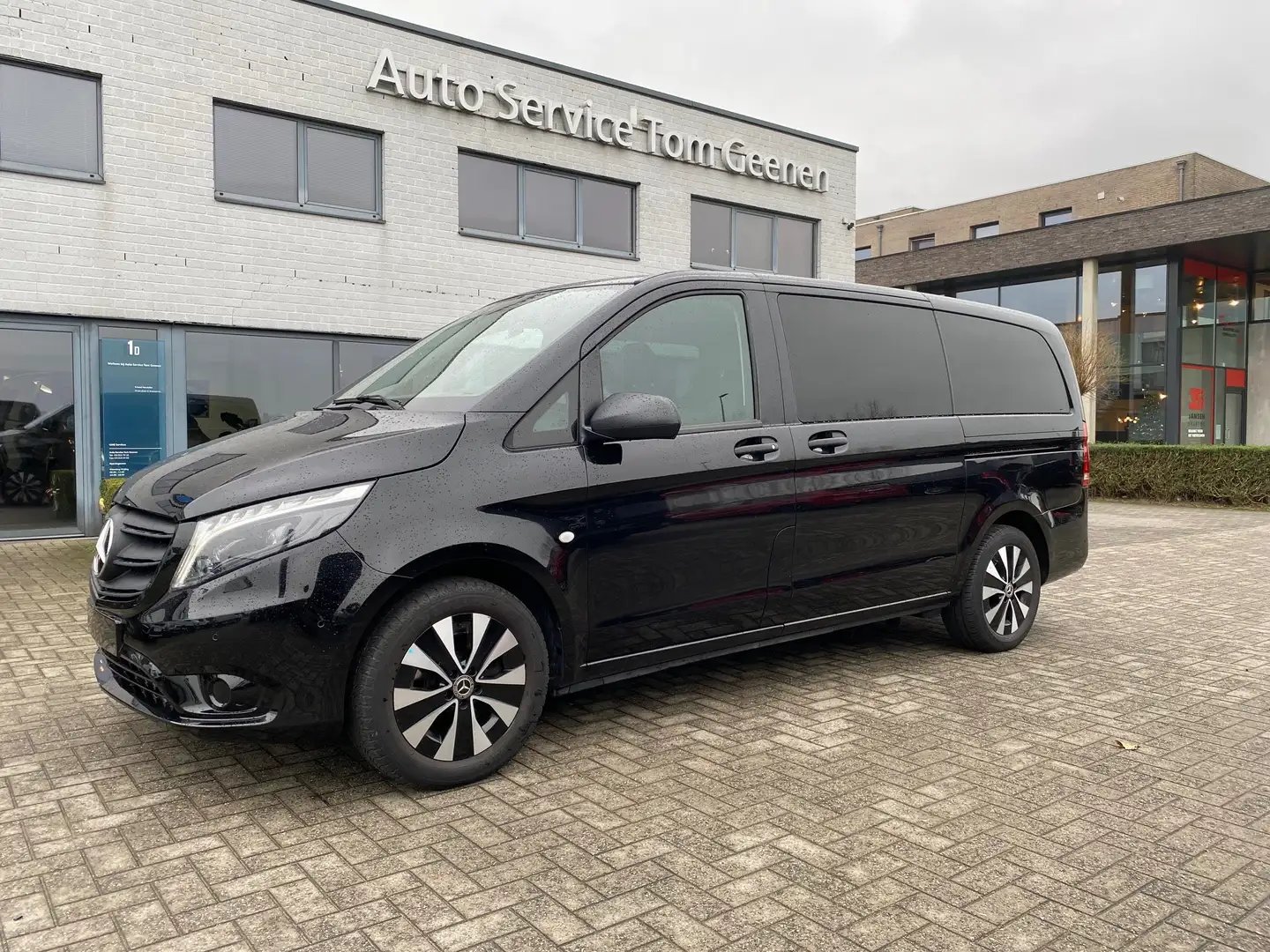 Mercedes-Benz Vito LICHTE VRACHT 114CDI 9G-AUT.LED LEDER 43000 EX BTW Zwart - 1