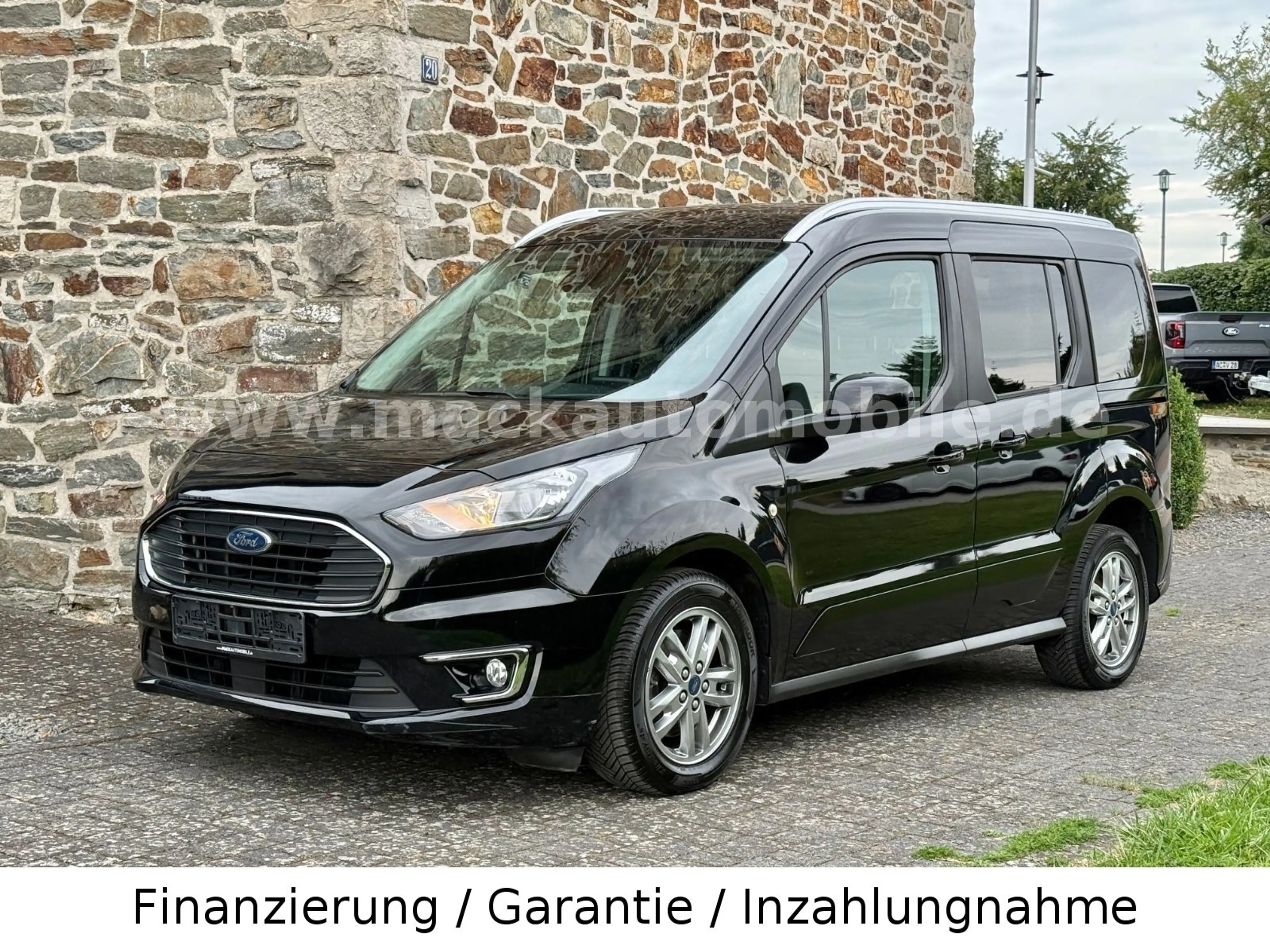 Ford Tourneo Connect Titanium — photo 9