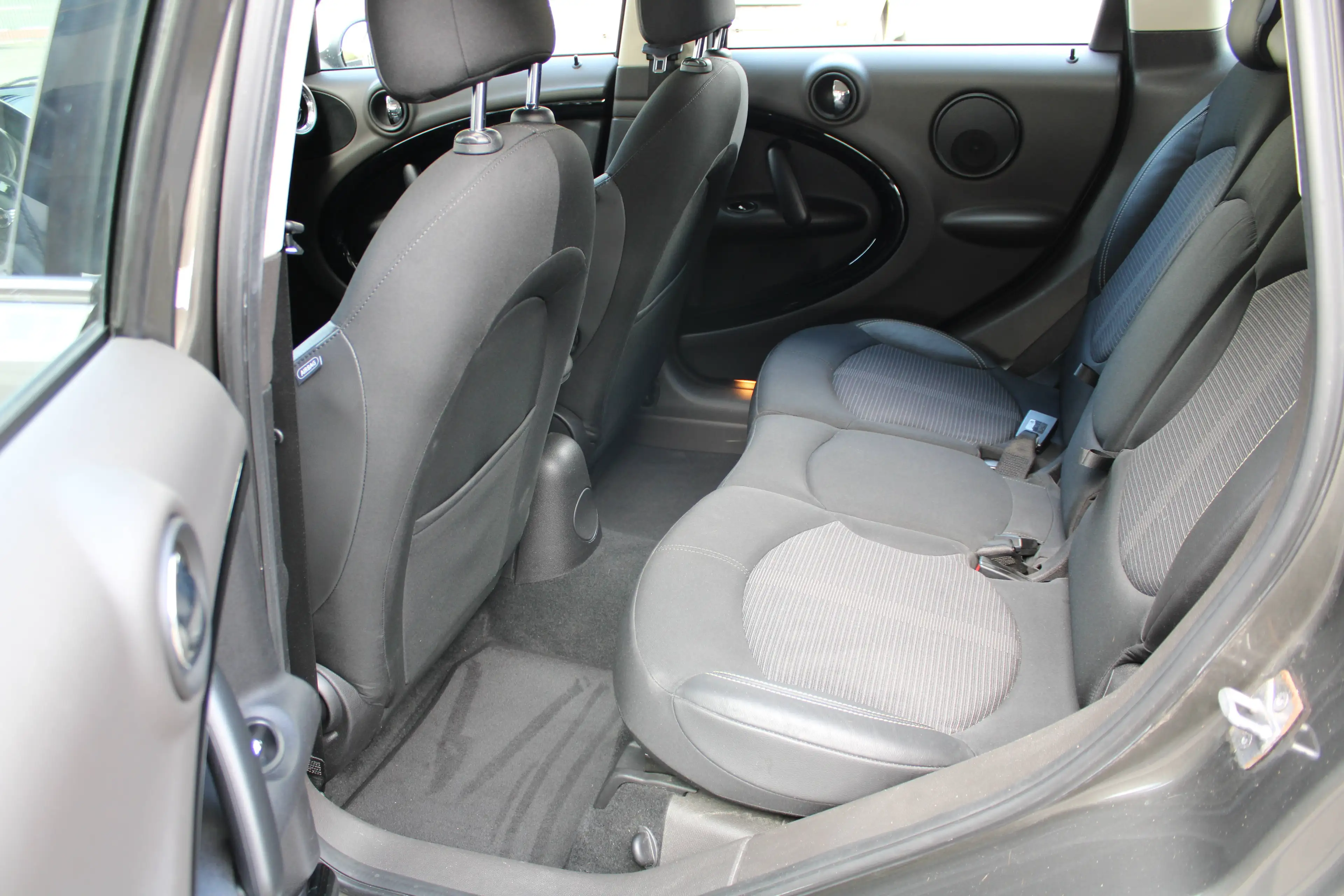 MINI Cooper D Countryman Cooper D Xenon Paket: Chili Sportsitze — photo 12