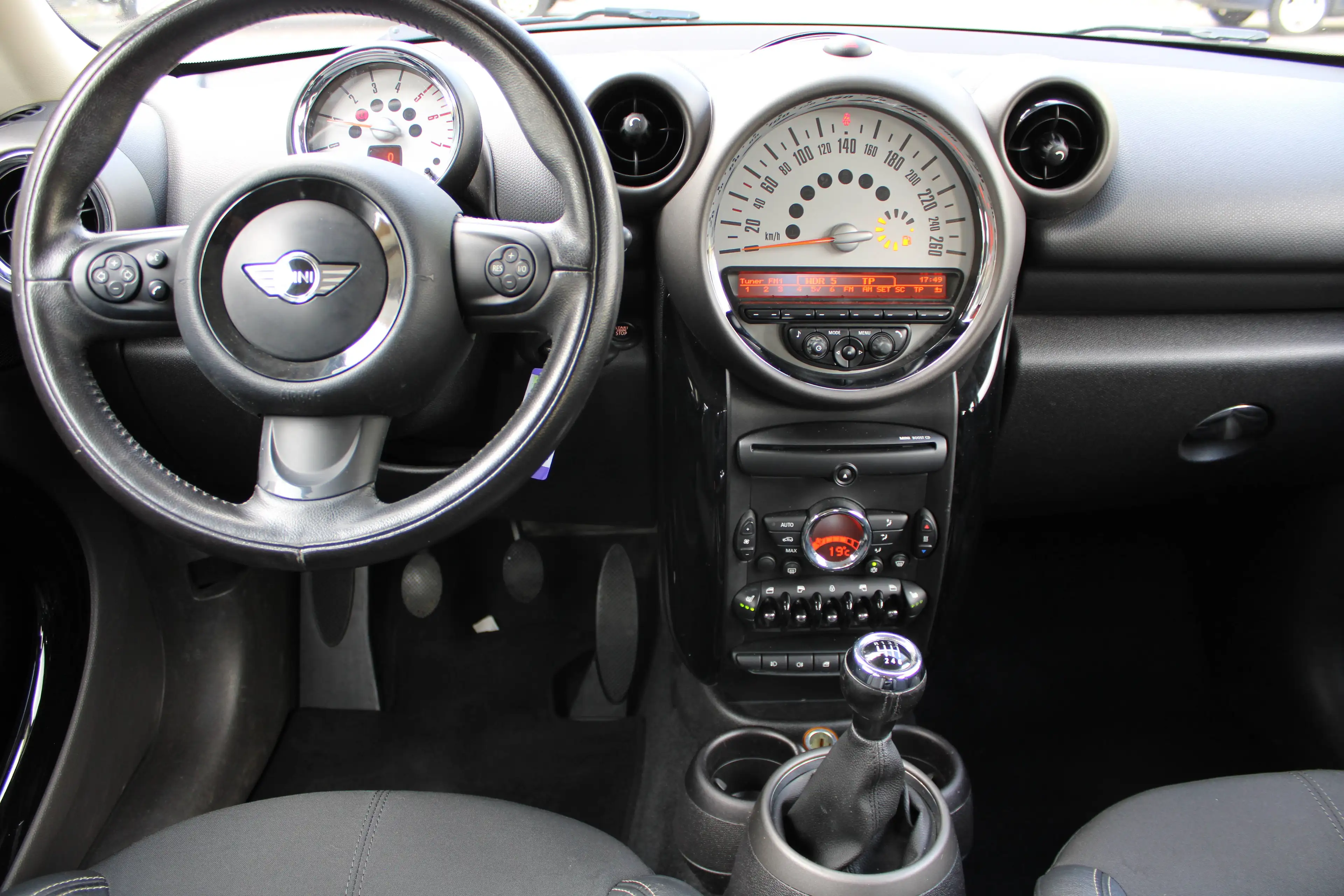 MINI Cooper D Countryman Cooper D Xenon Paket: Chili Sportsitze — photo 15