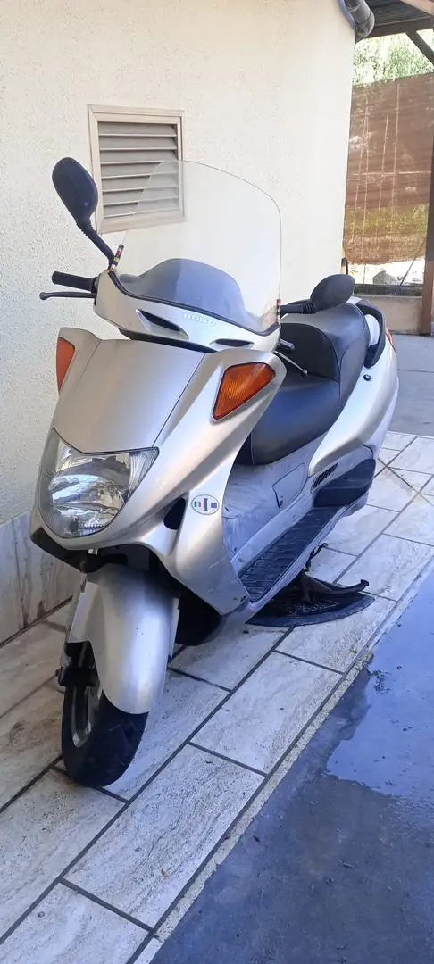 Honda Pantheon 125 2T srebrna - 1