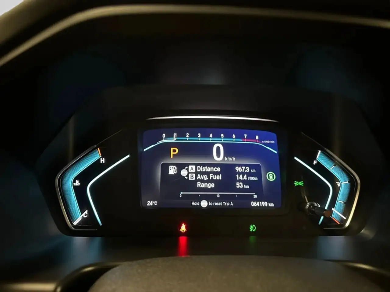 Honda Odyssey снимка Honda Odyssey