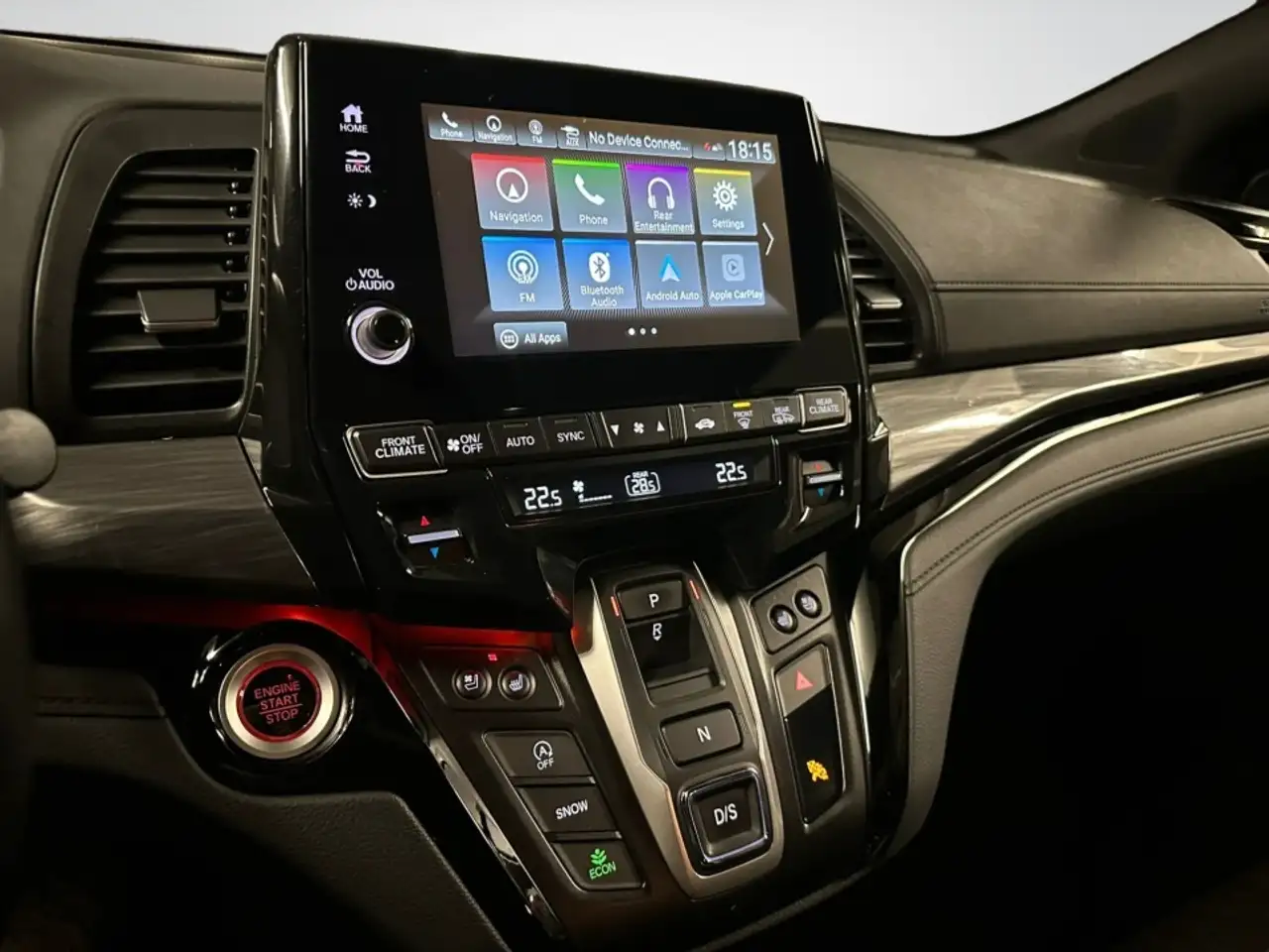Honda Odyssey снимка Honda Odyssey