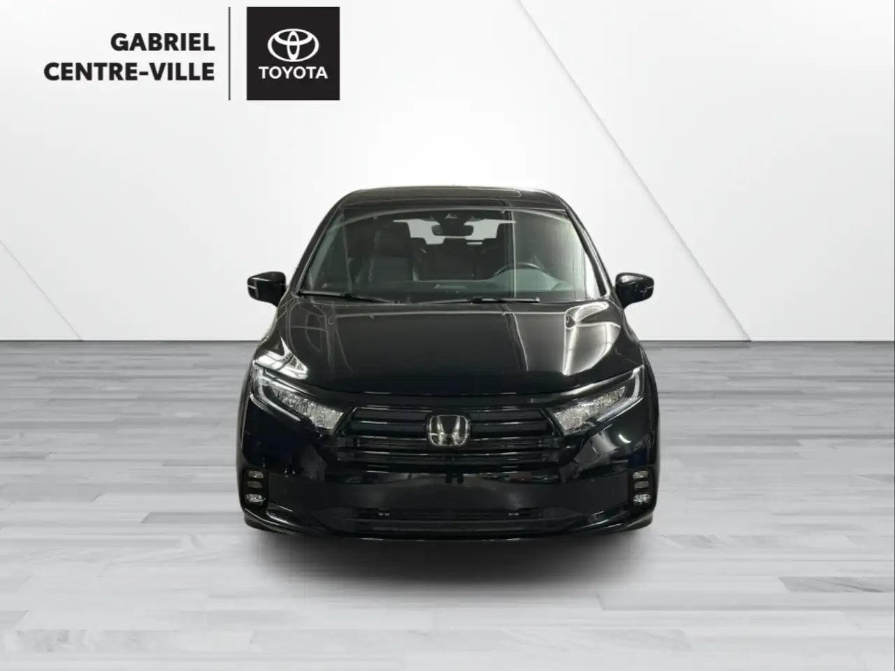 Honda Odyssey снимка Honda Odyssey