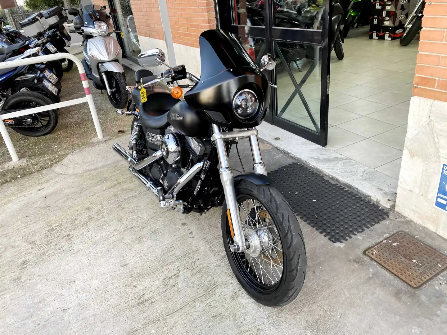 Harley-Davidson Street Bob FXDB - FINANZIABILE Nero - 2