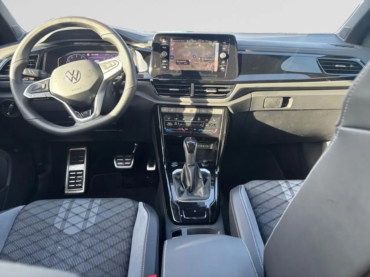 Volkswagen T-Roc T-Roc R-Line Ultimate Black 1.5 TSI 110 kW (150 ch) 7 vitesses DSG 10