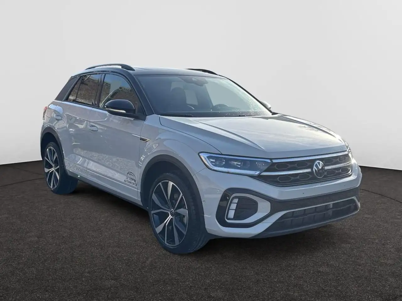 Volkswagen T-Roc T-Roc R-Line Ultimate Black 1.5 TSI 110 kW (150 ch) 7 vitesses DSG 17