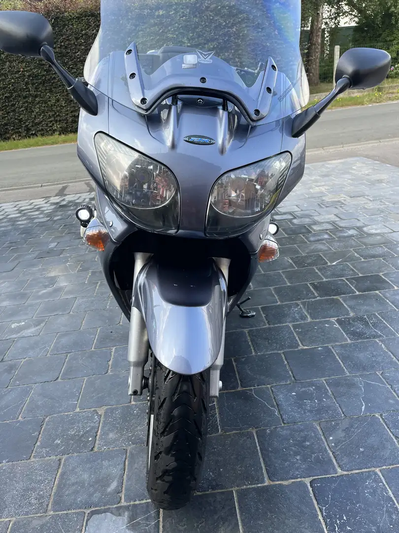 Yamaha FJR 1300 GPS, top case, valise., prise usb - 1