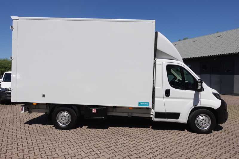 Peugeot Boxer Koffer 435 L4 2.2 BlueHDi Klimaaut. TÜV Neu — photo 4
