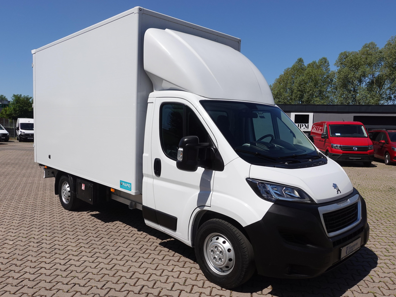 Peugeot Boxer Koffer 435 L4 2.2 BlueHDi Klimaaut. TÜV Neu — photo 3