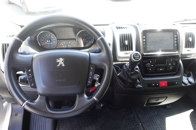 Peugeot Boxer Koffer 435 L4 2.2 BlueHDi Klimaaut. TÜV Neu — photo 12