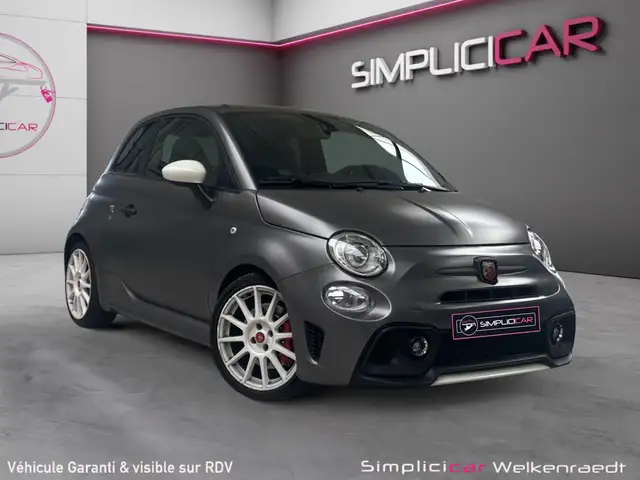 Fiat 500 Abarth 595 Esseesse-LIGNE  AKRAPOVIC-SIÈGES BAQUETS CARBON-FREINS BREMBO