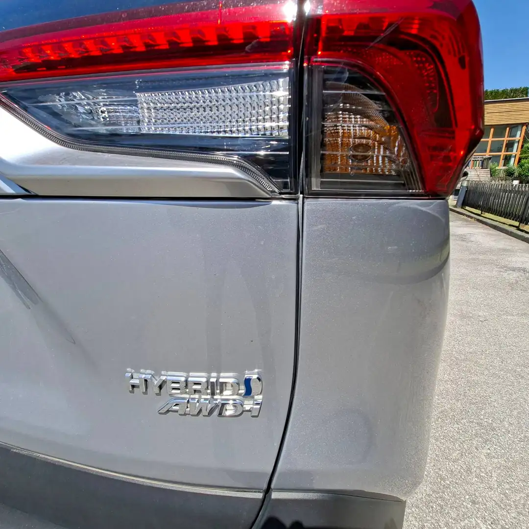 Toyota RAV 4 RAV4 2,5 Hybrid Active Drive AWD Active Drive - 2