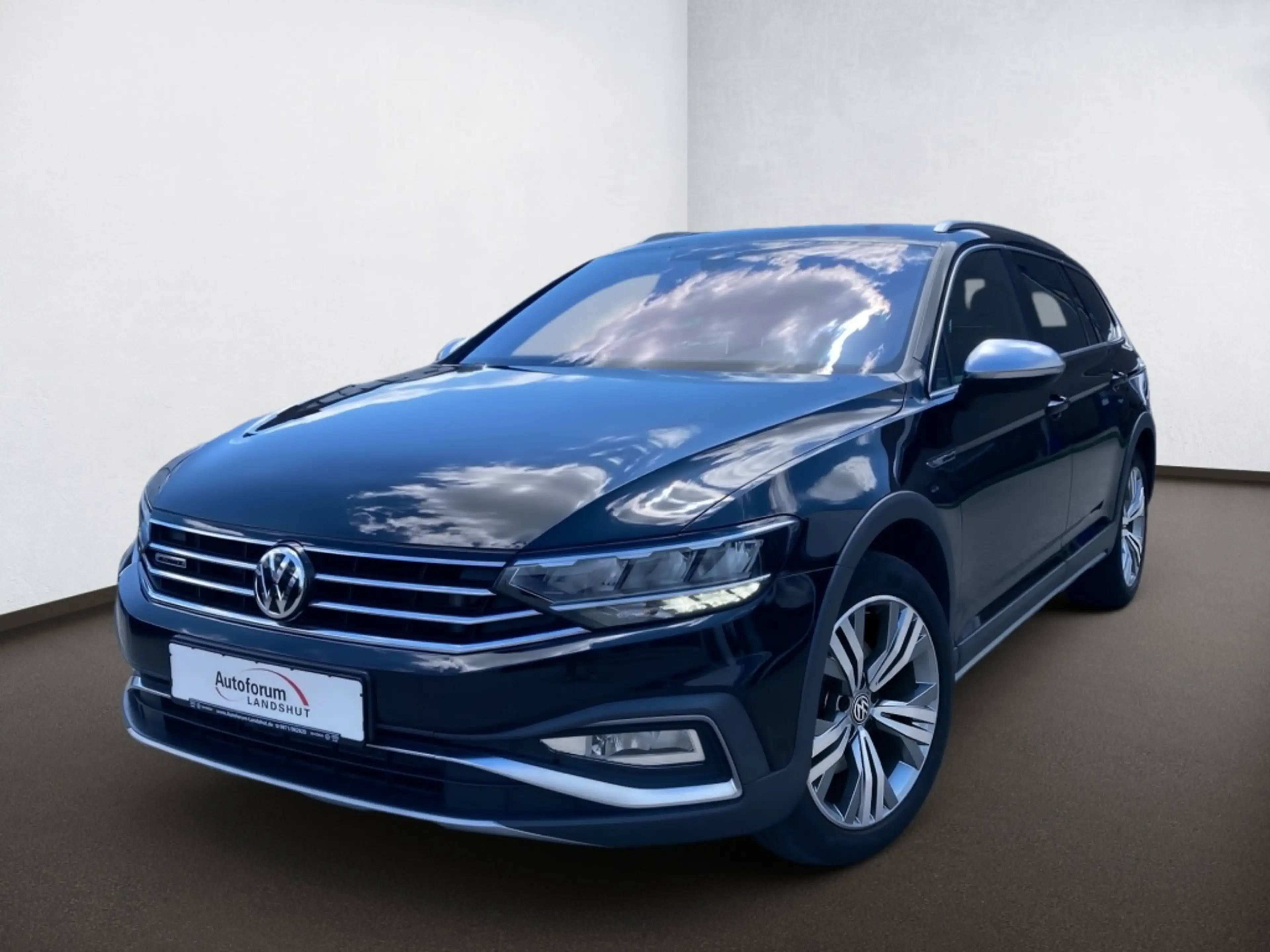 Volkswagen Passat Alltrack 4M TDI DSG NAVI/AHK/KAMERA/LED — photo 3