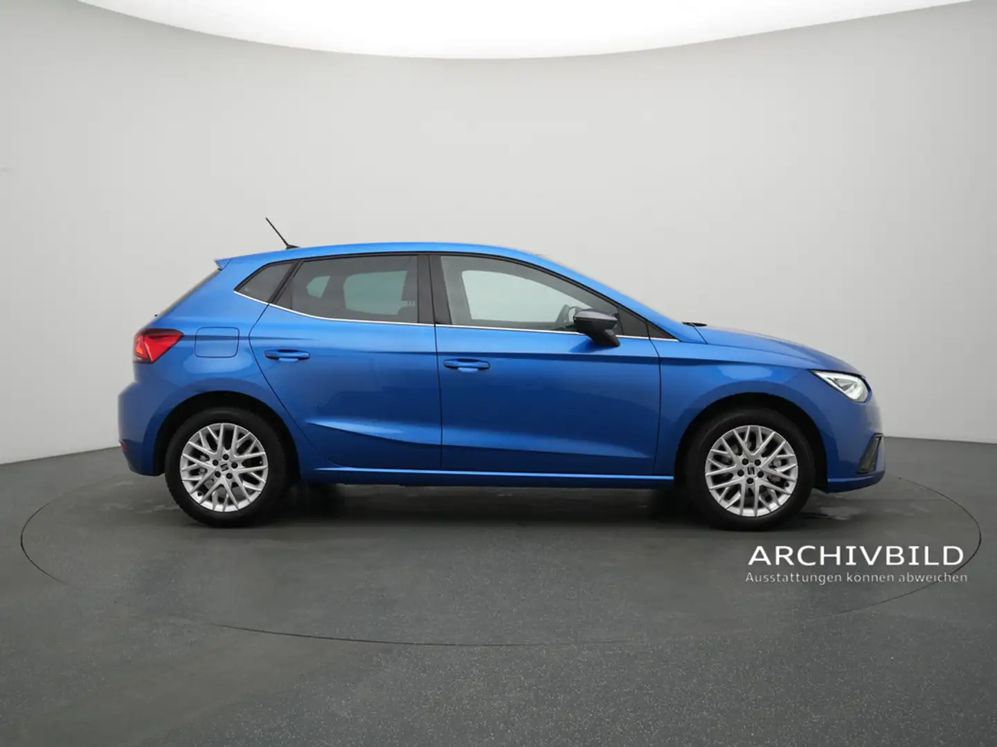 SEAT Ibiza Xcellence DSG LEDER NAVI VIRT KAM ACC S Blau - 2