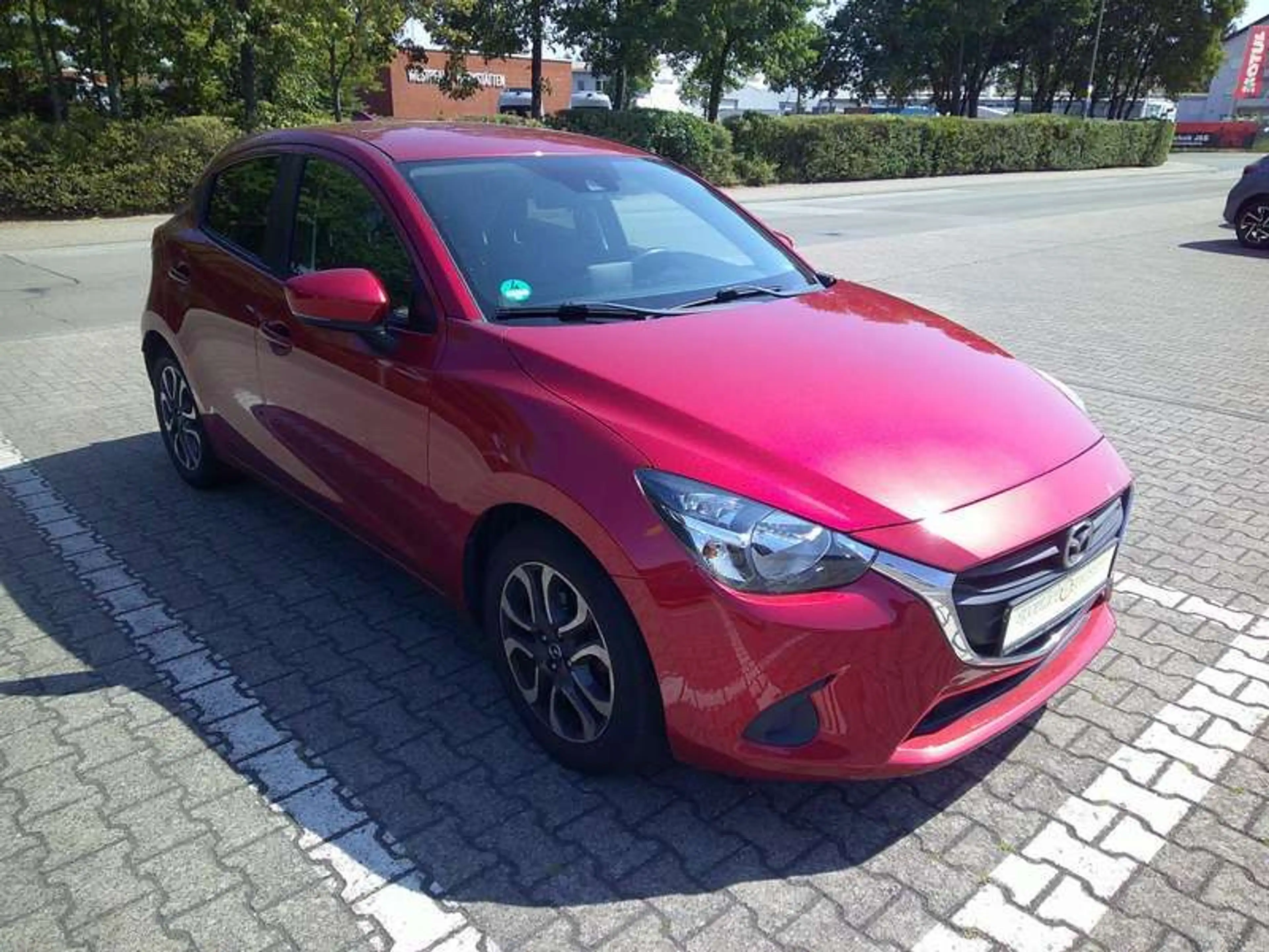 Mazda 2 Kizoku,8fach-bereift,Shzg,Klimaautomatik,Navi,PDC,L+Rsensor — photo 4