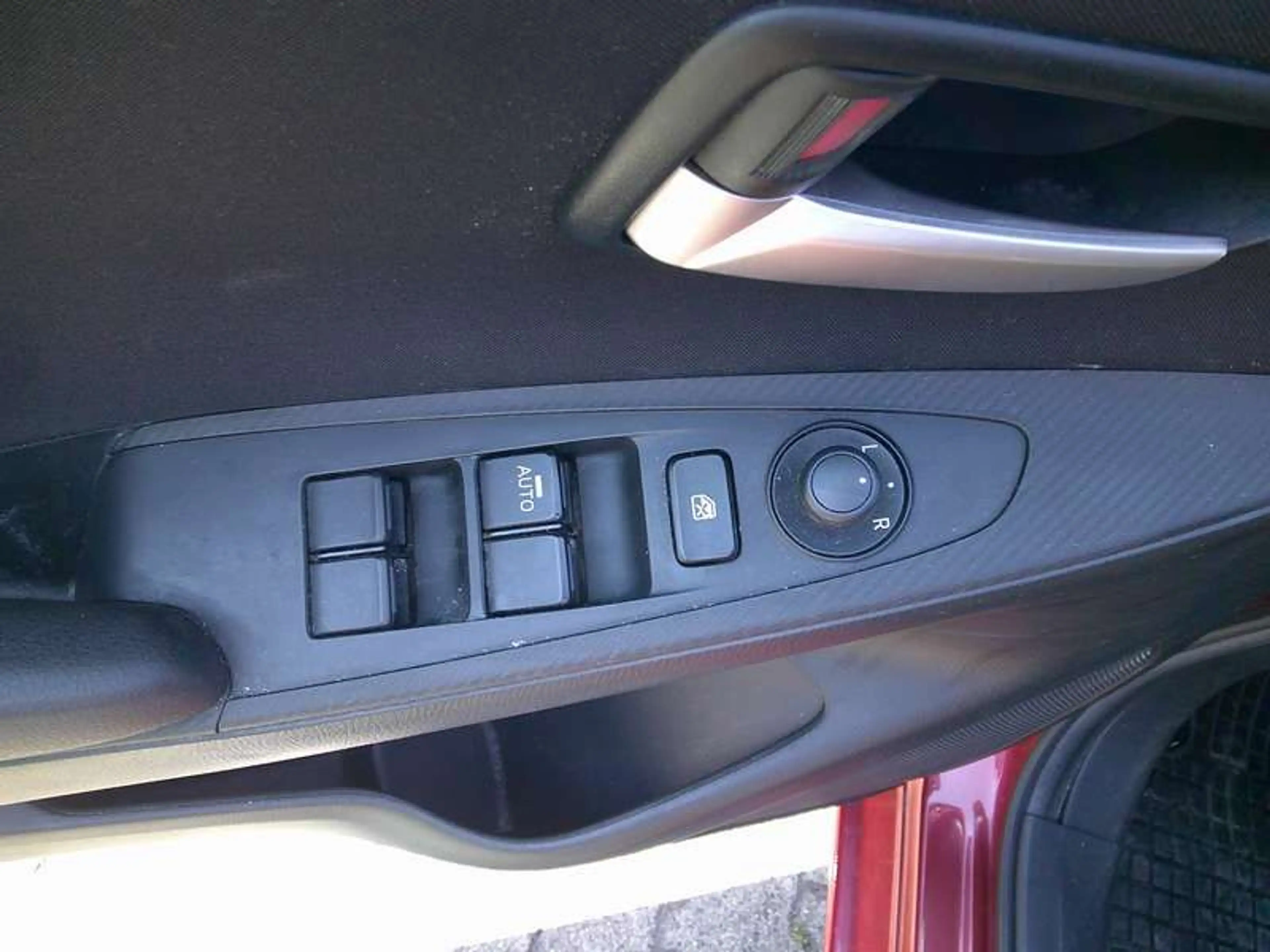 Mazda 2 Kizoku,8fach-bereift,Shzg,Klimaautomatik,Navi,PDC,L+Rsensor — photo 9