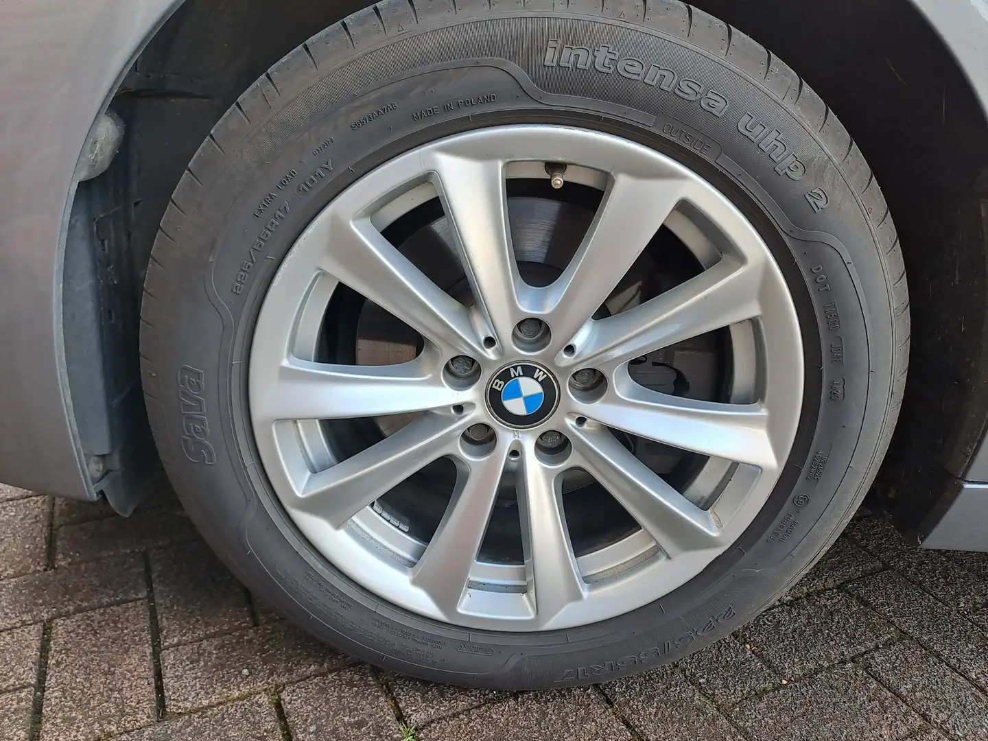 BMW 520 520d Touring Aut. - 1