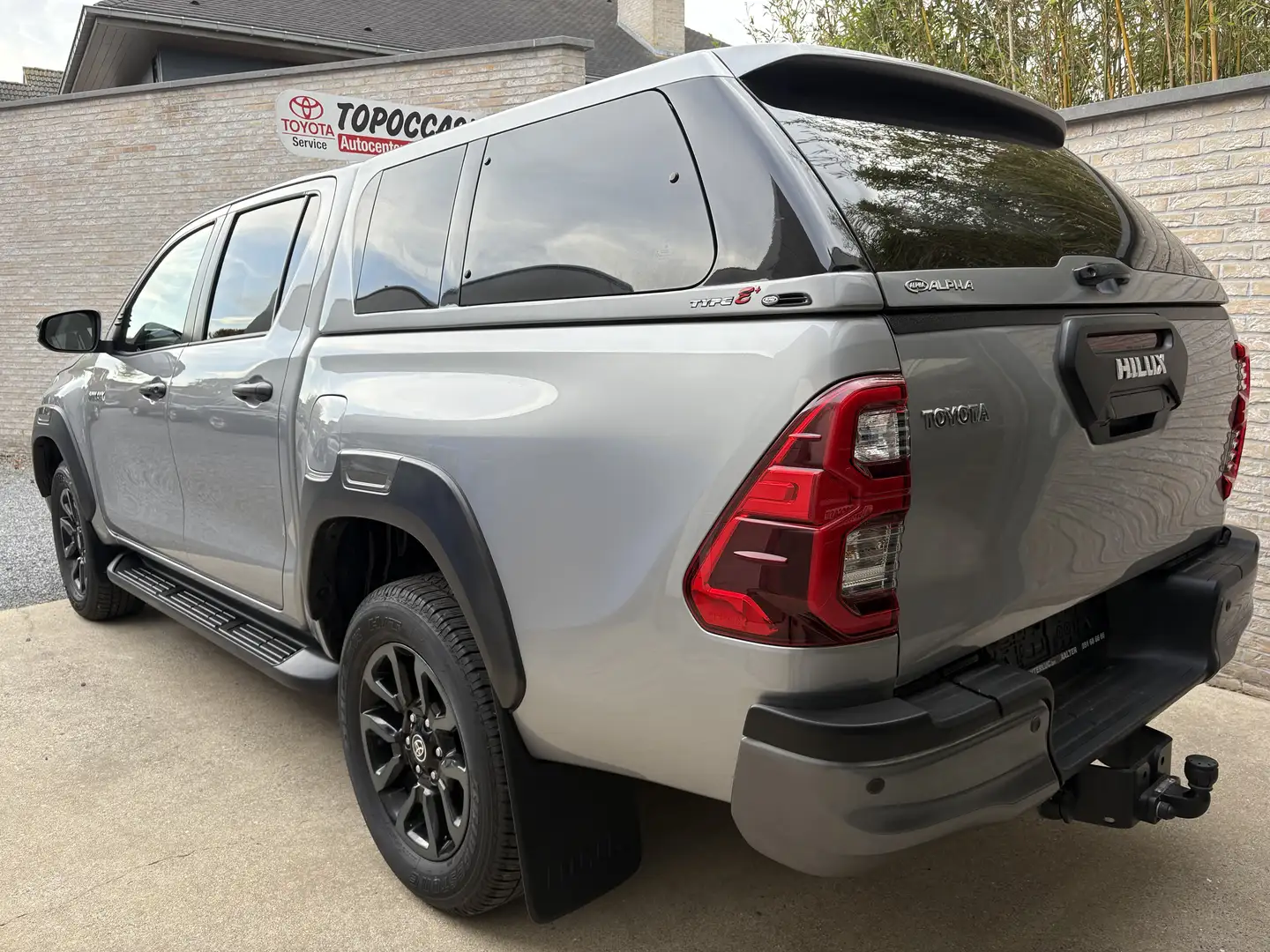 Toyota Hilux 2.8 D-4D INVINCIBLE/PRO PACK/19950km/€46750+BTW Argento - 2