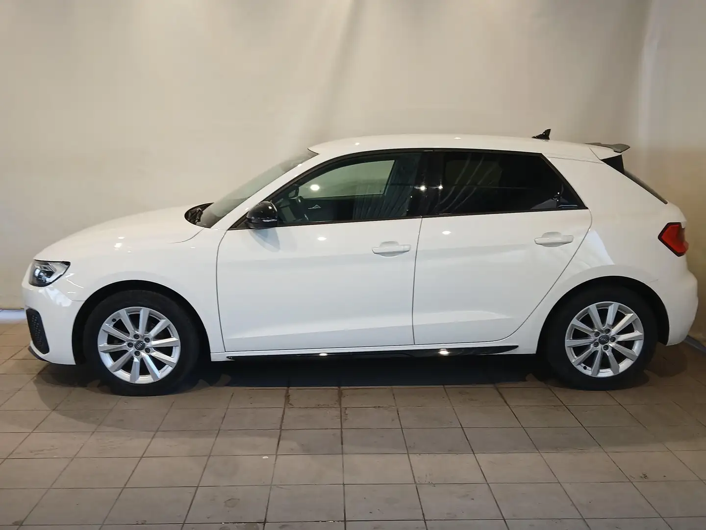 Audi A1 25 TFSI Weiß - 2