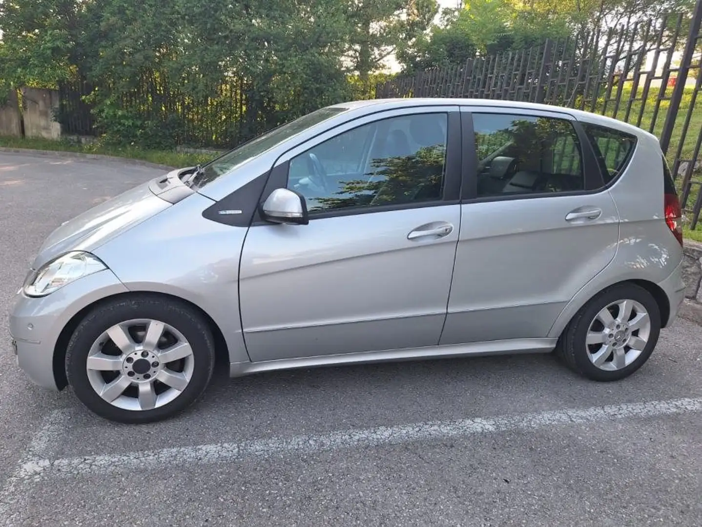 Mercedes-Benz A 160 CDI Avantgarde Gris - 1