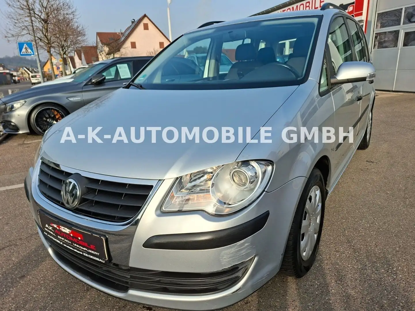 Volkswagen Touran Conceptline TEMPO NAVI 1-HD Grau - 1