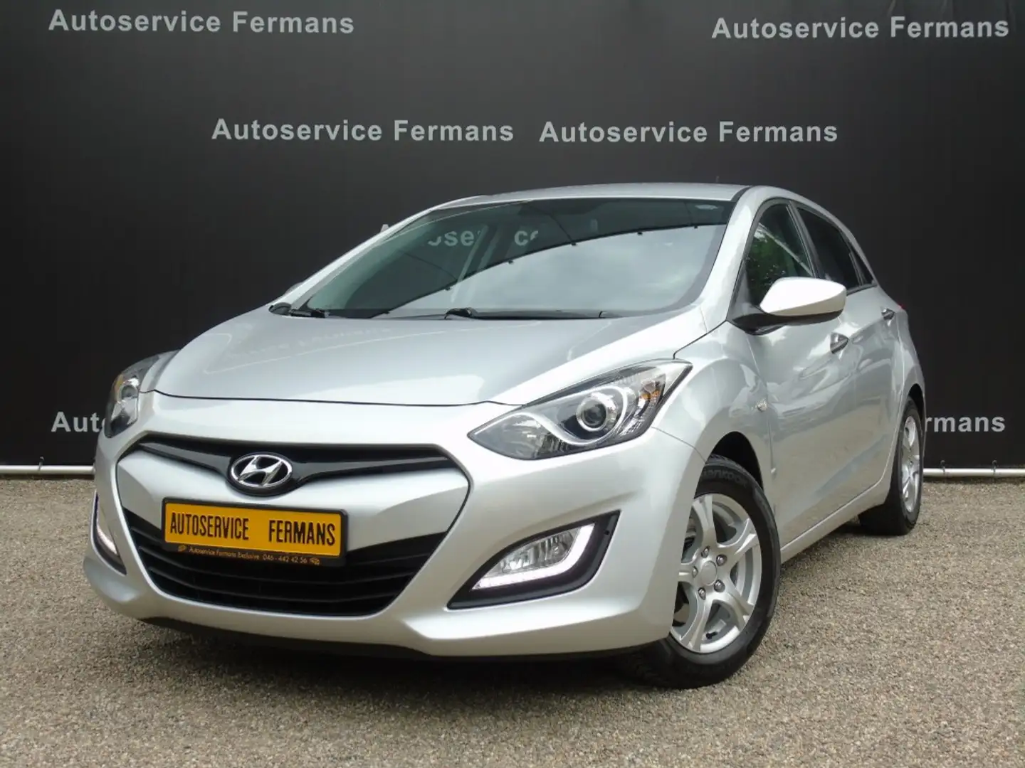 Hyundai i30 1.4i Edition - 2012 - 129DKM - Airco - LM velgen - Silber - 1
