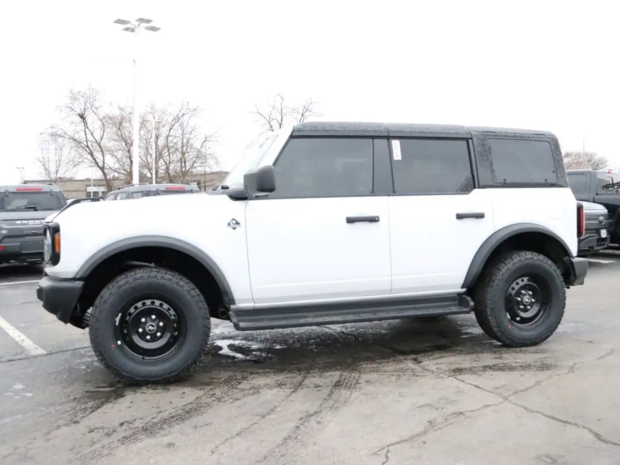 Ford Bronco снимка Ford Bronco