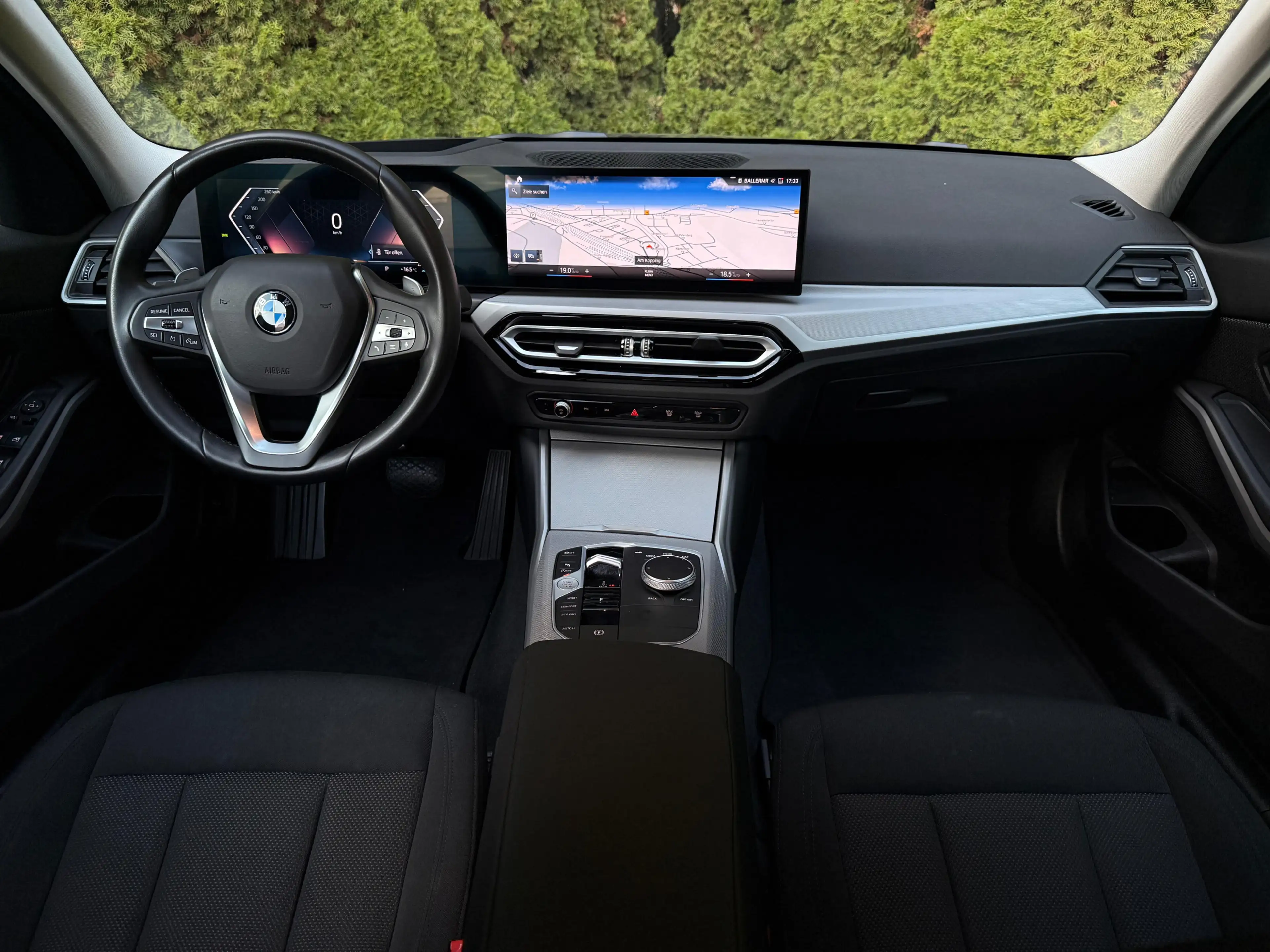BMW 318 i Aut. Lim. LCI LED+NAV+SHZ+HuD+KAM+SHADOW+M — photo 12