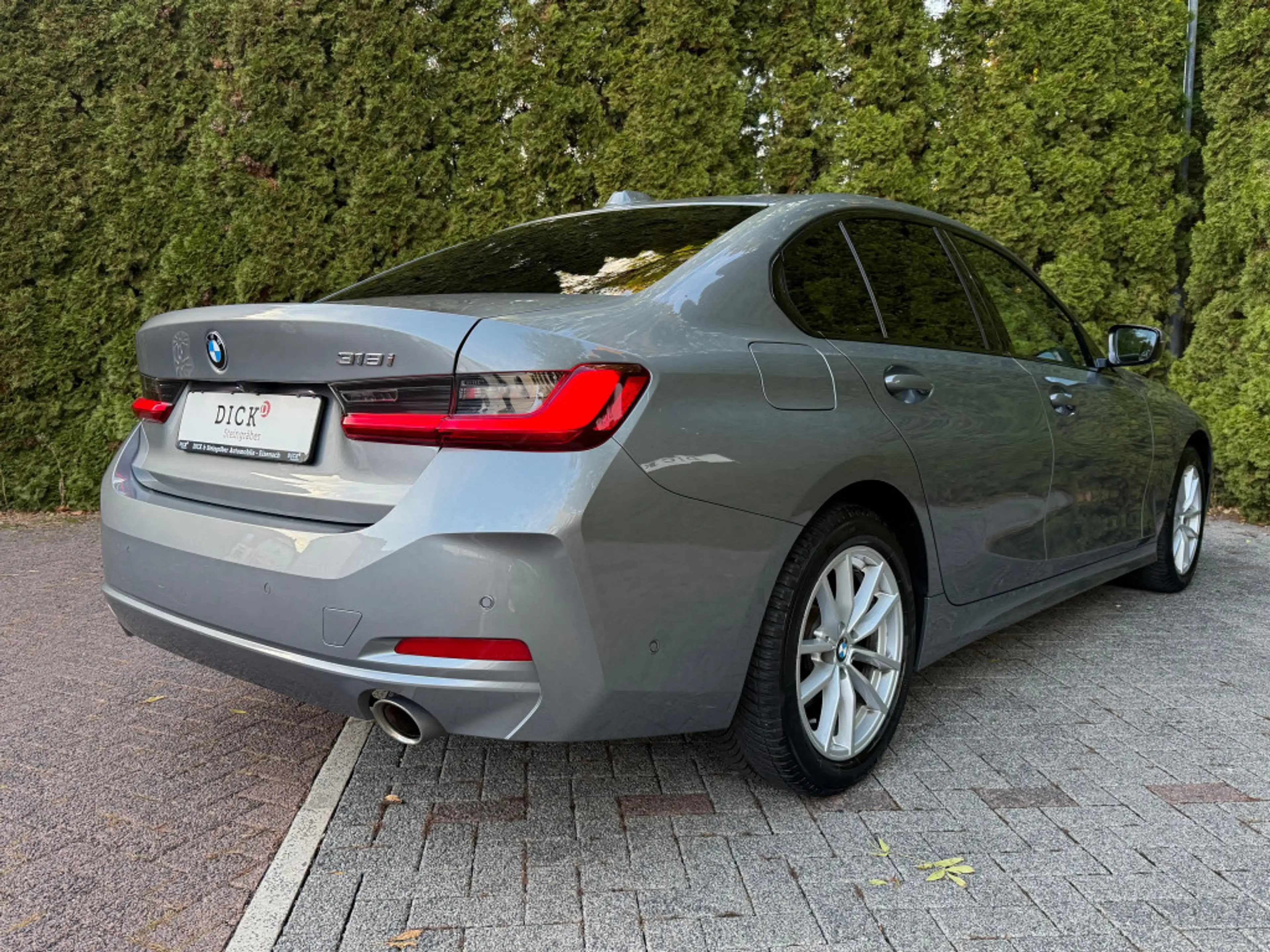 BMW 318 i Aut. Lim. LCI LED+NAV+SHZ+HuD+KAM+SHADOW+M — photo 8