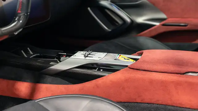 Ferrari 12 Cilindri 2025 — photo 7