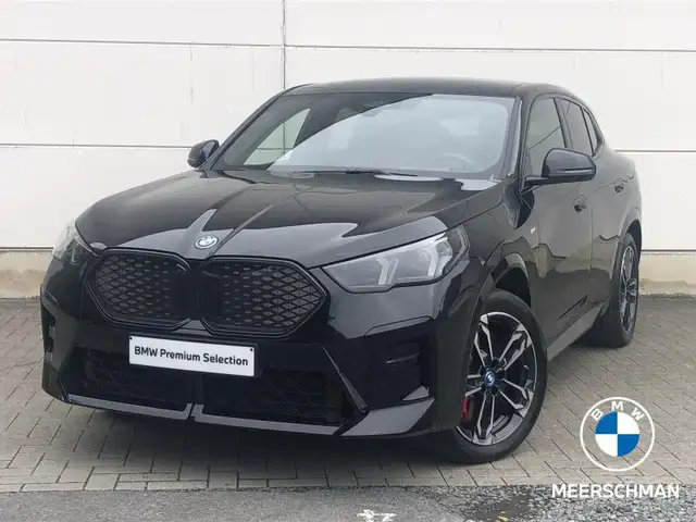 BMW iX2 Msportpro act seats hud harmk