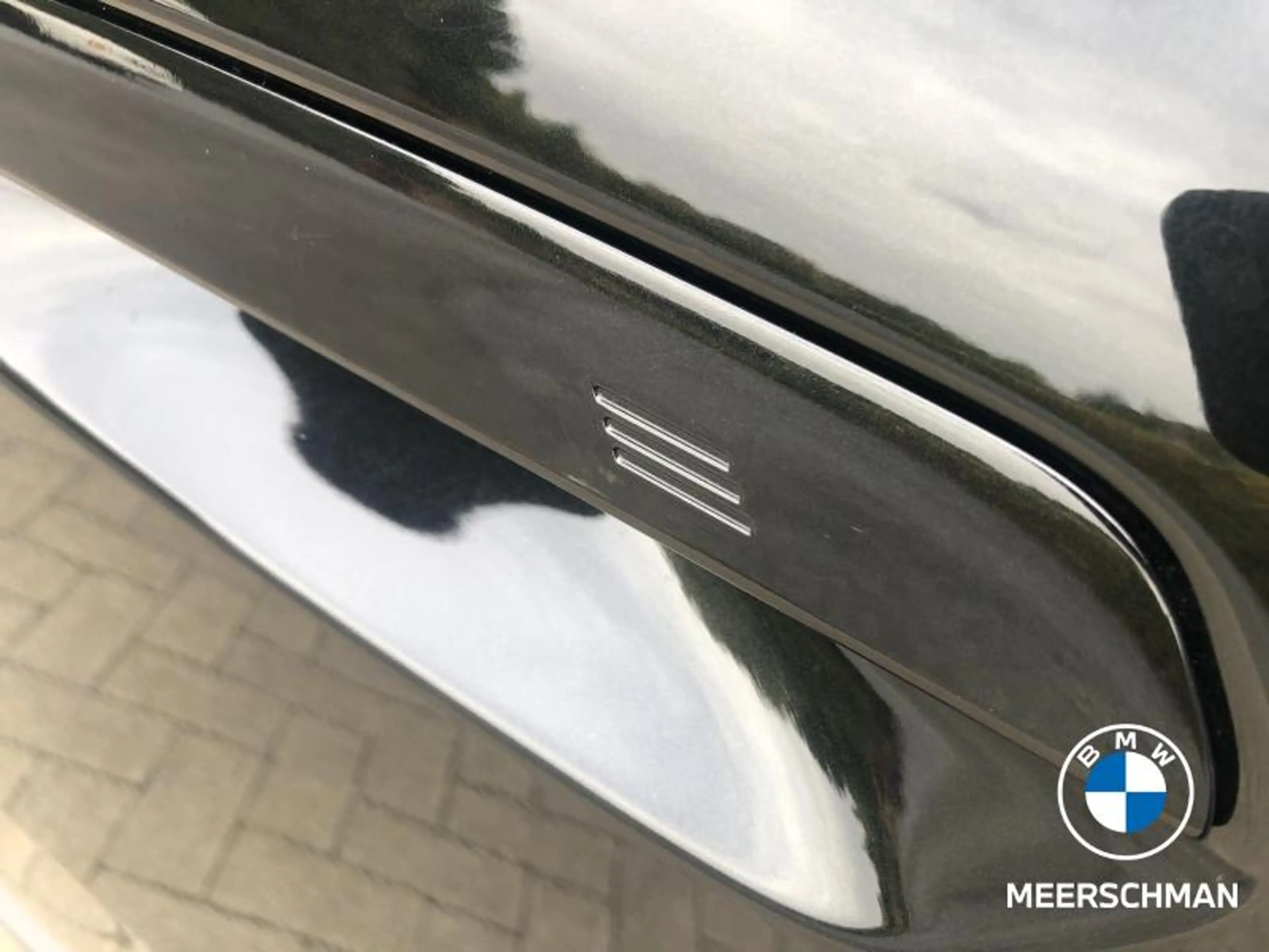BMW iX2 Msportpro act seats hud harmk — photo 12
