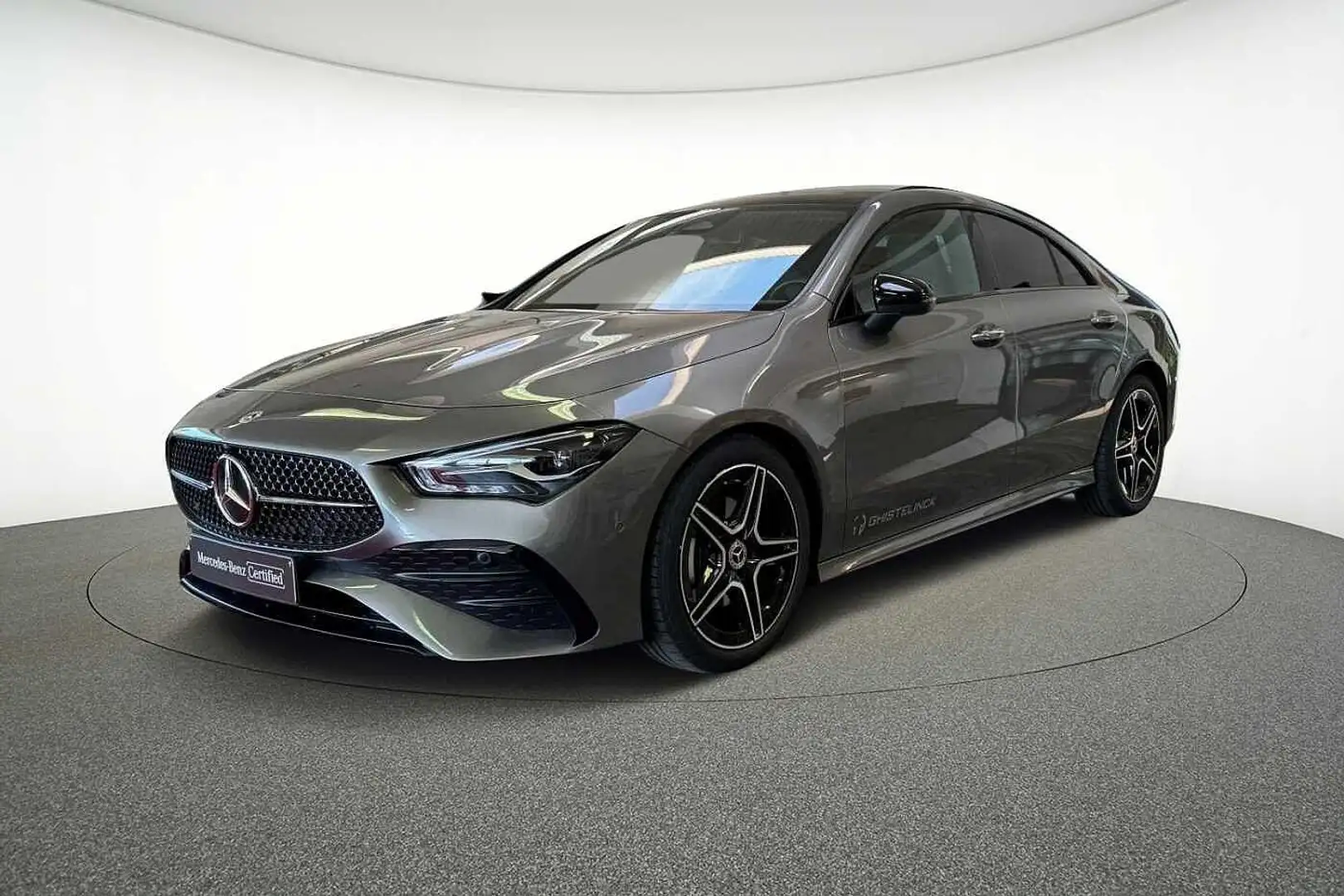 Mercedes-Benz CLA 180 Coupé Grijs - 1
